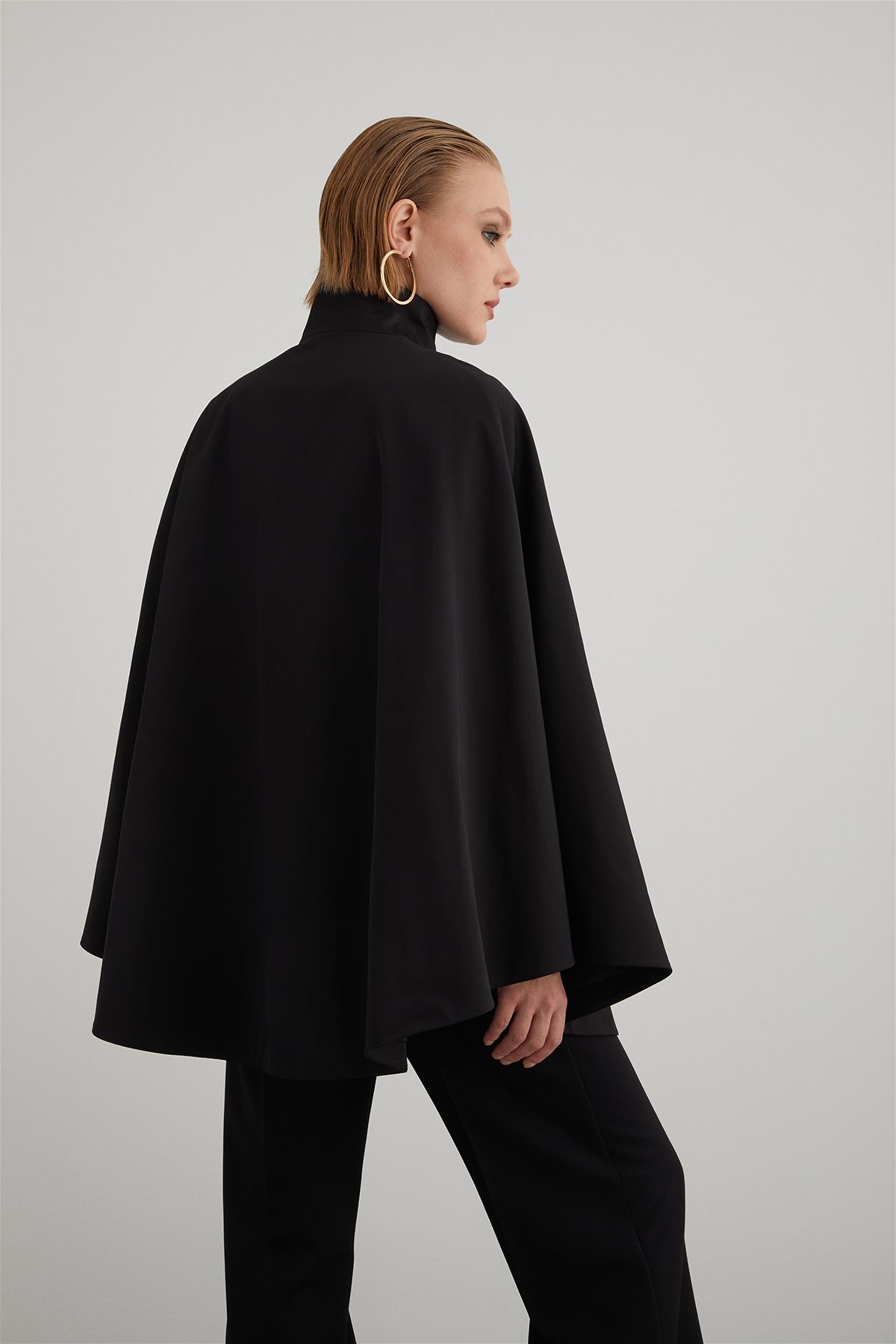 Toka Detaylı Pançodan İlham Alan Pamuk Kahverengi Trençkot