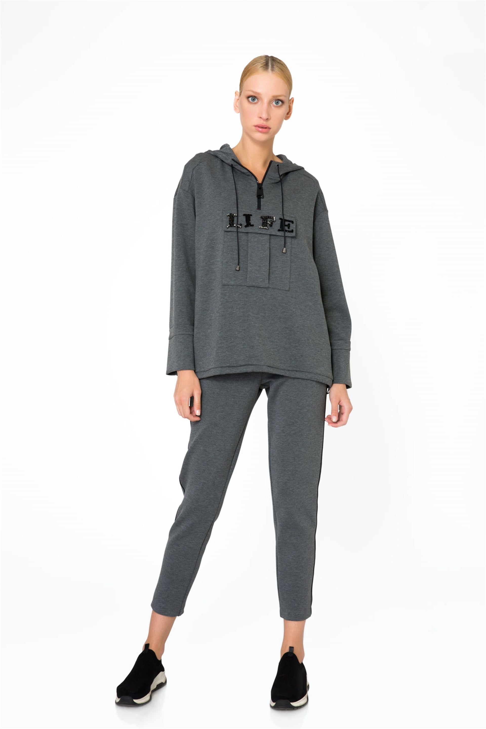 Cep Detaylı Kapüşonlu Gri Sweatshirt