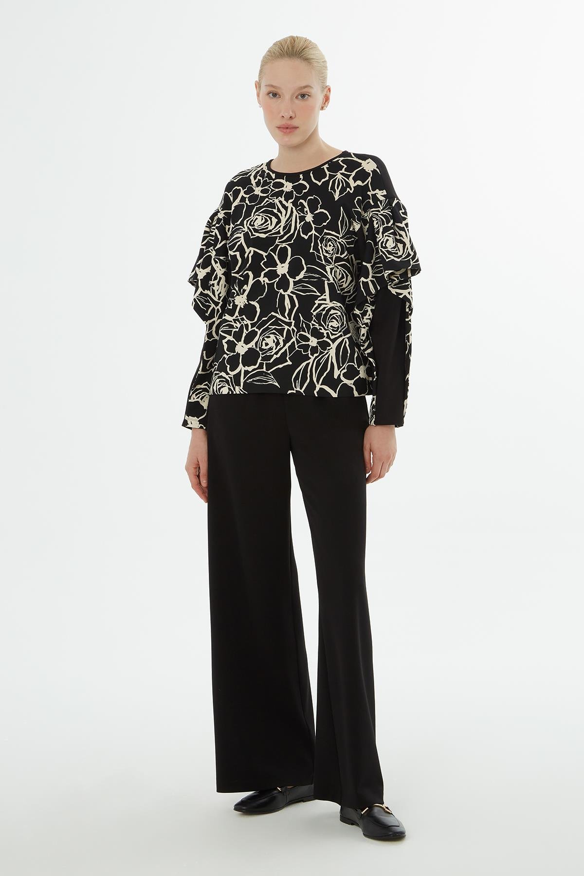 Çiçek Desenli Bluz Palazzo Pantolonlu Siyah Takım