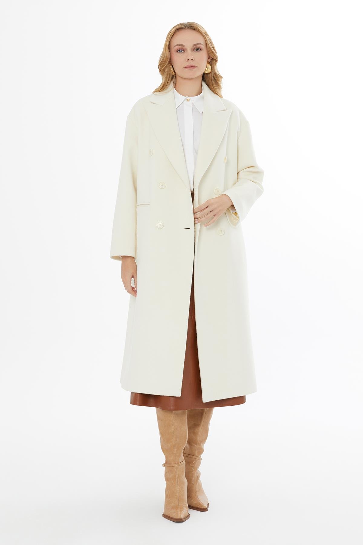 Çift Düğmeli Klasik Beyaz Kaşmir Kaban