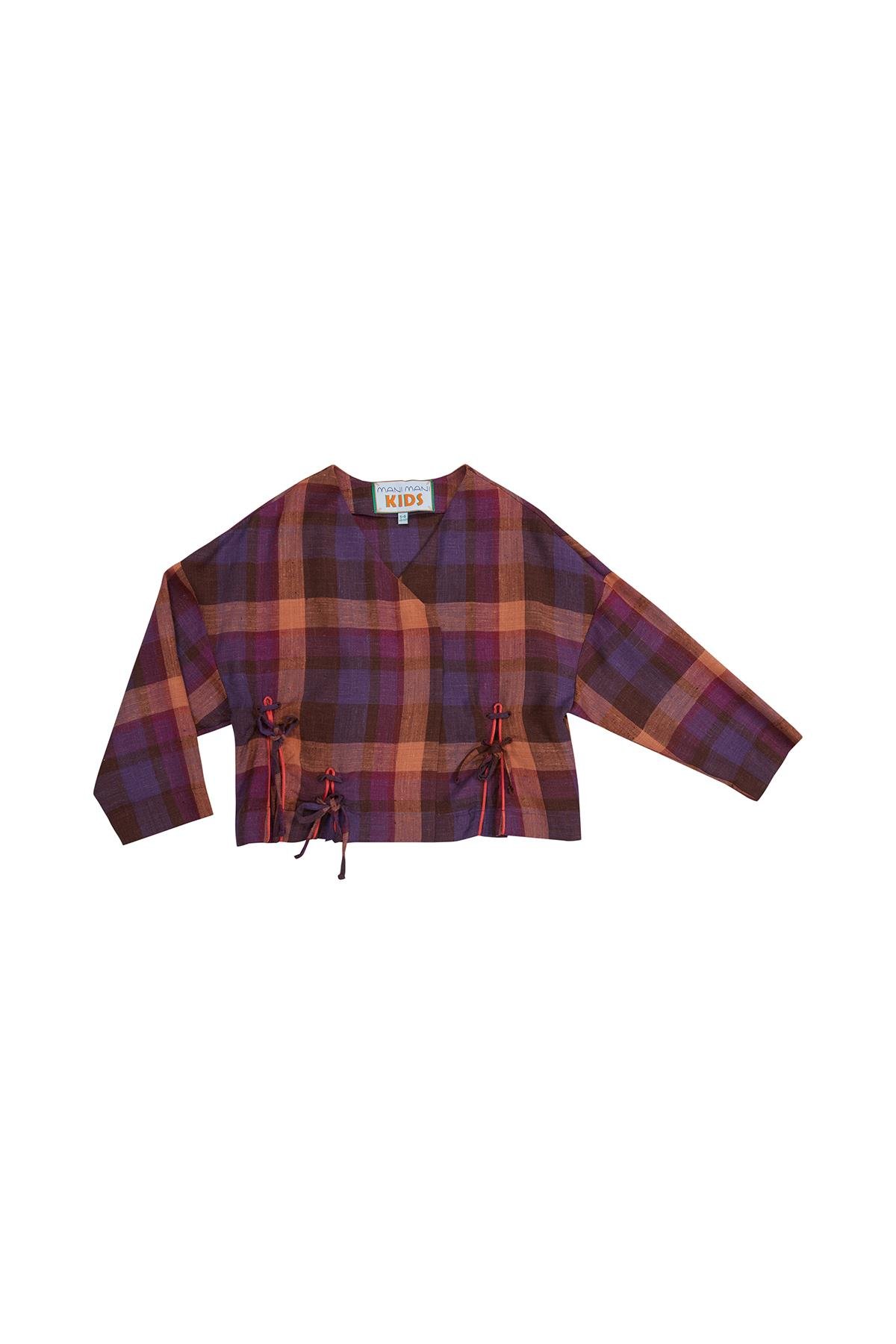 Çıtçıt Kapamalı Yırtmaçlı Ve Bağcıklı Kırmızı Ceket