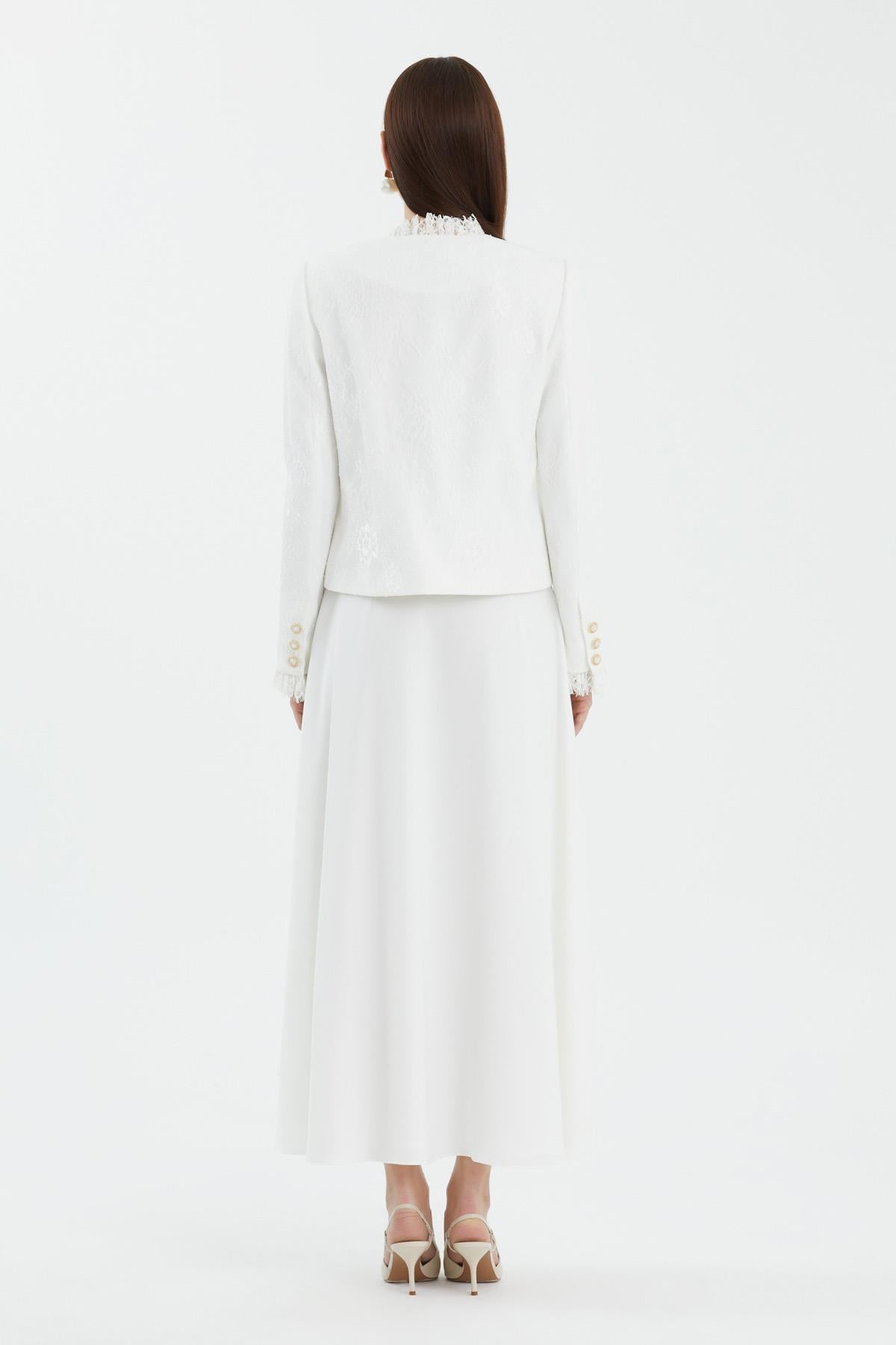 Ecru Lace Flared Skirt Set