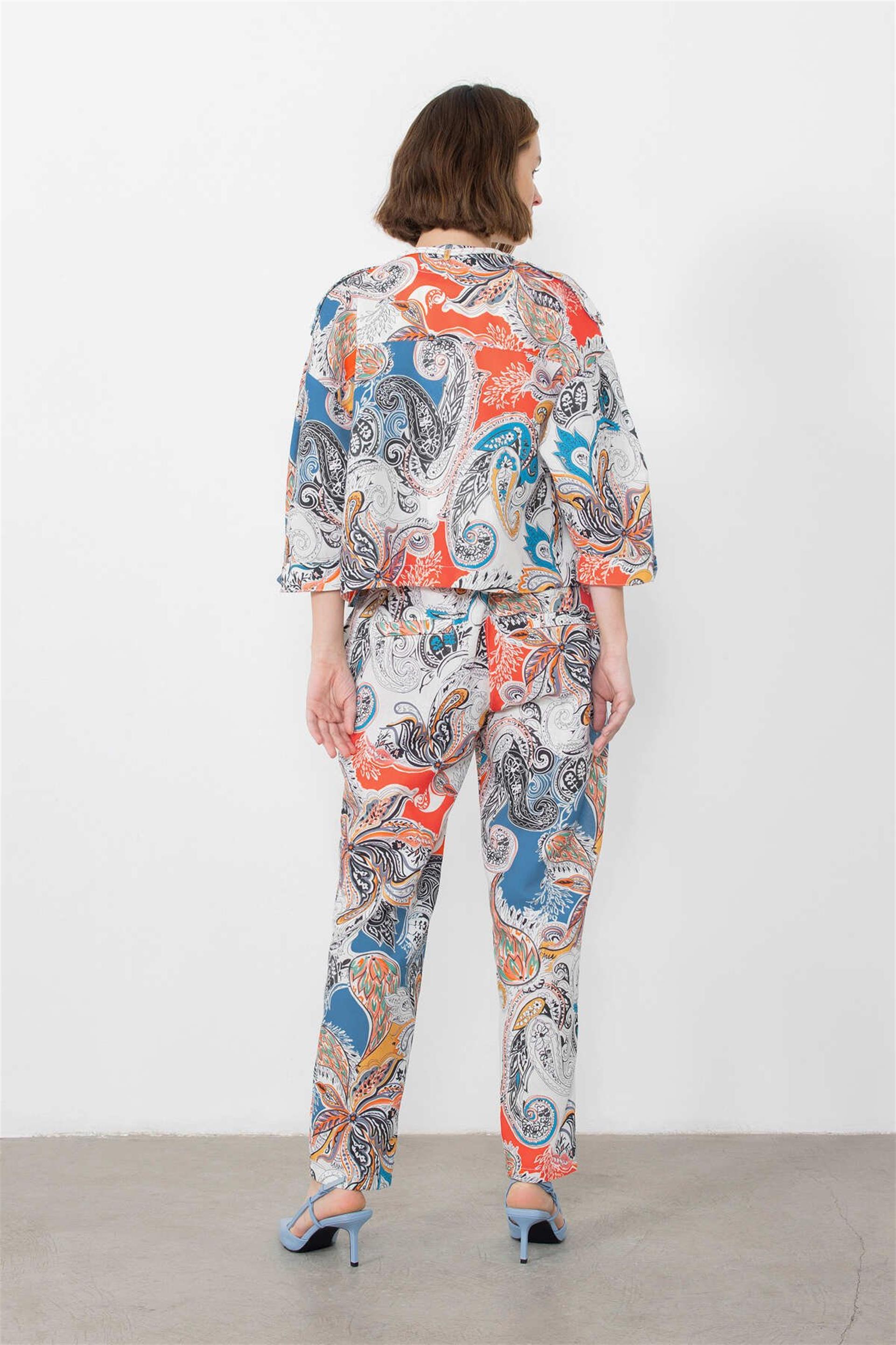 Desenli Arkası Lastikli Havuç Pantolon