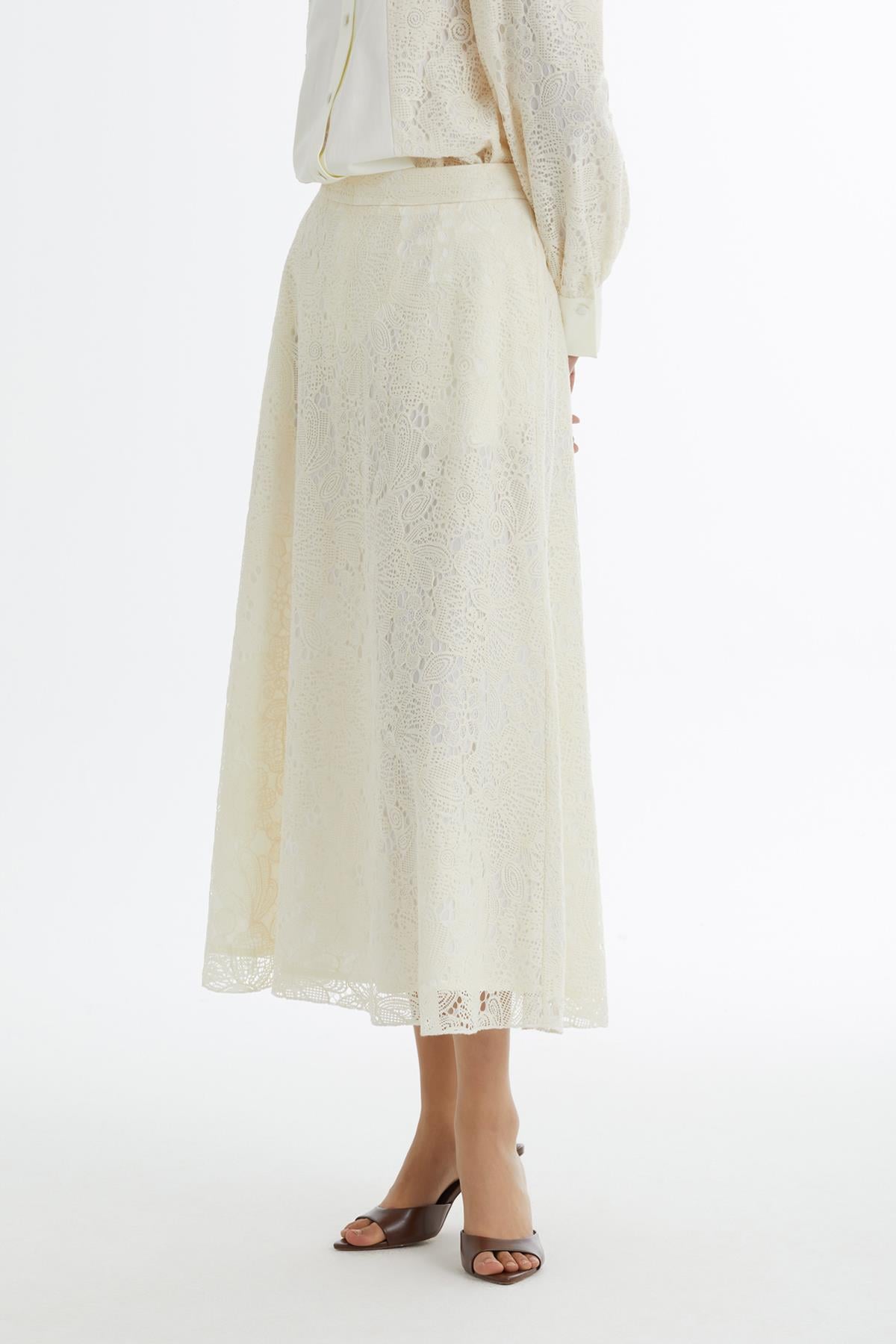 Ecru Patterned Ruffle Skirt