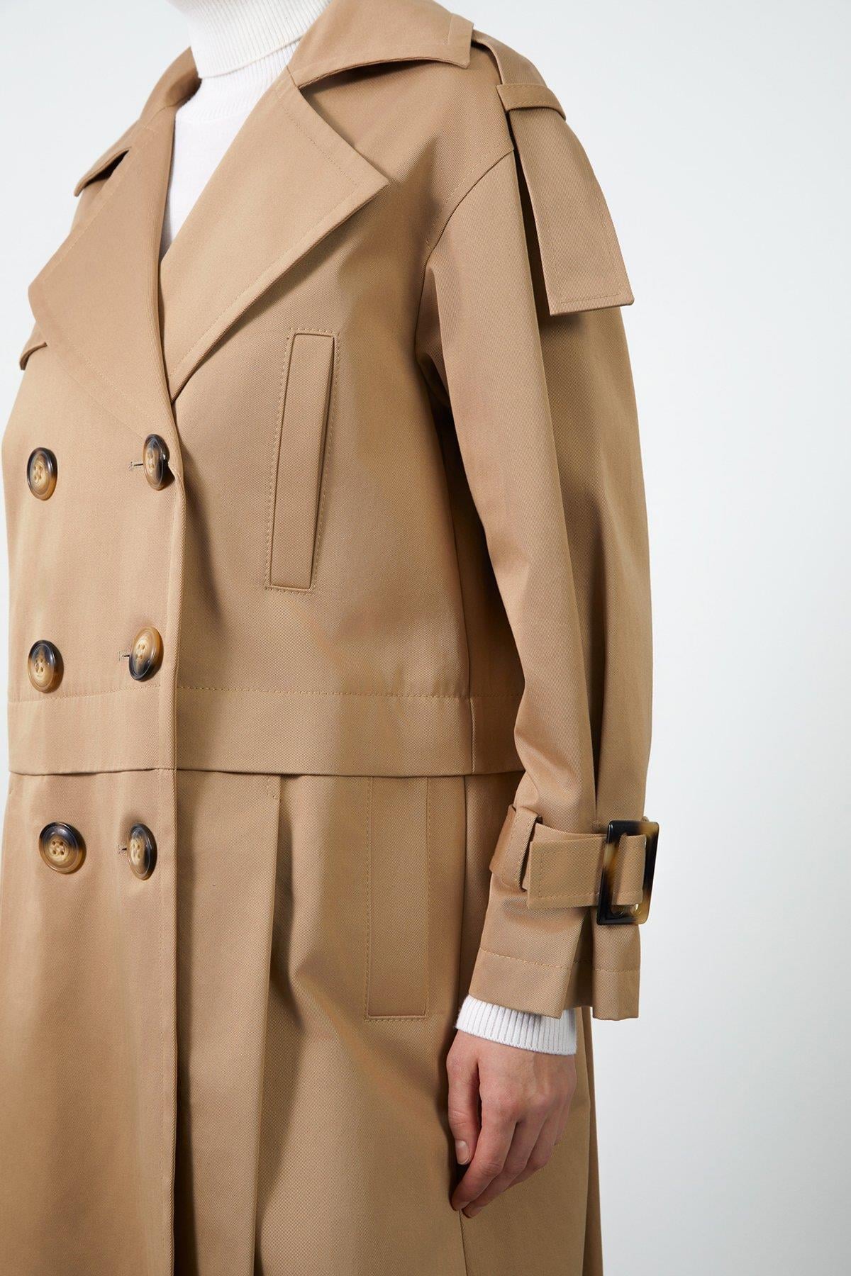 Eteği Çıkarılabilir  Kol Üstü Kemer Tokalı Kahverengi Trenchcoat