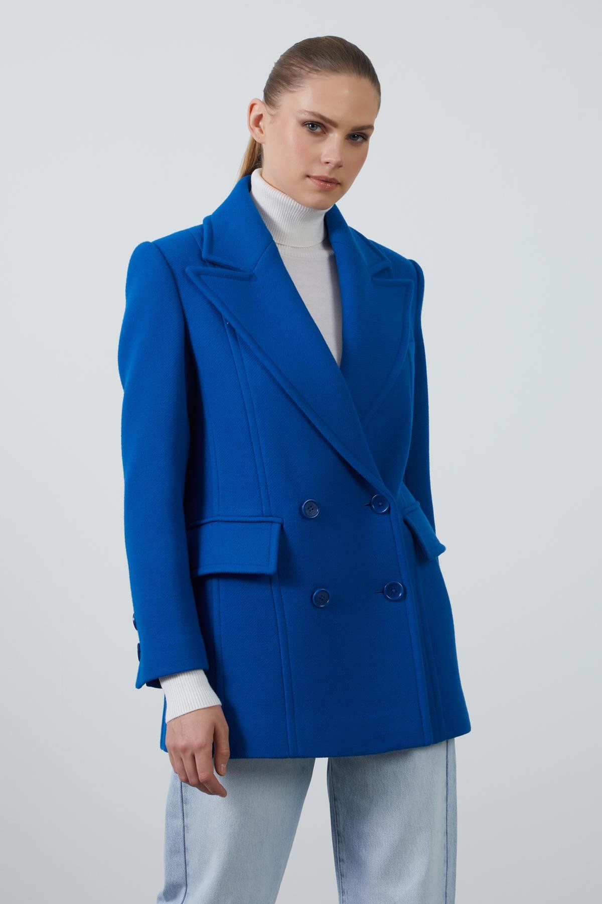 Kruvaze Kapama Geniş Cepli Mavi Ceket