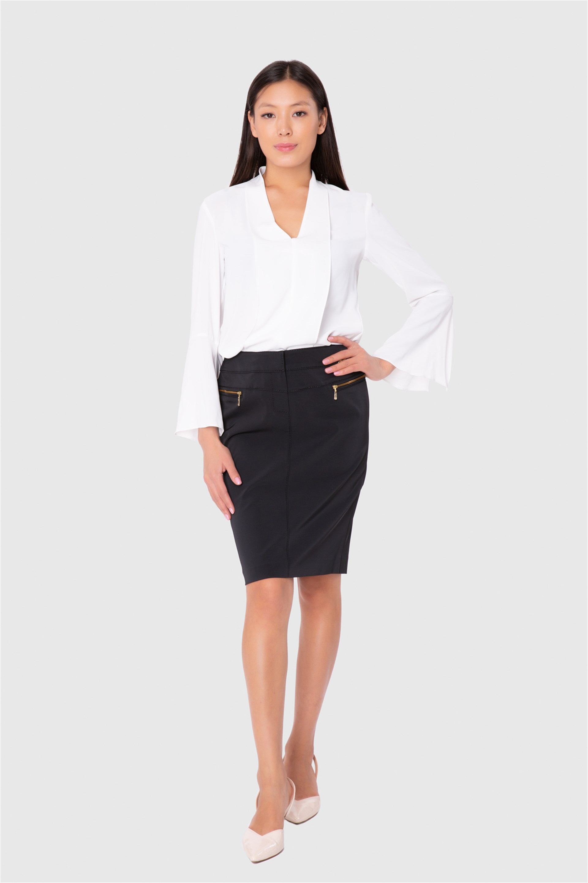 Zipper Detailed Black Skirt