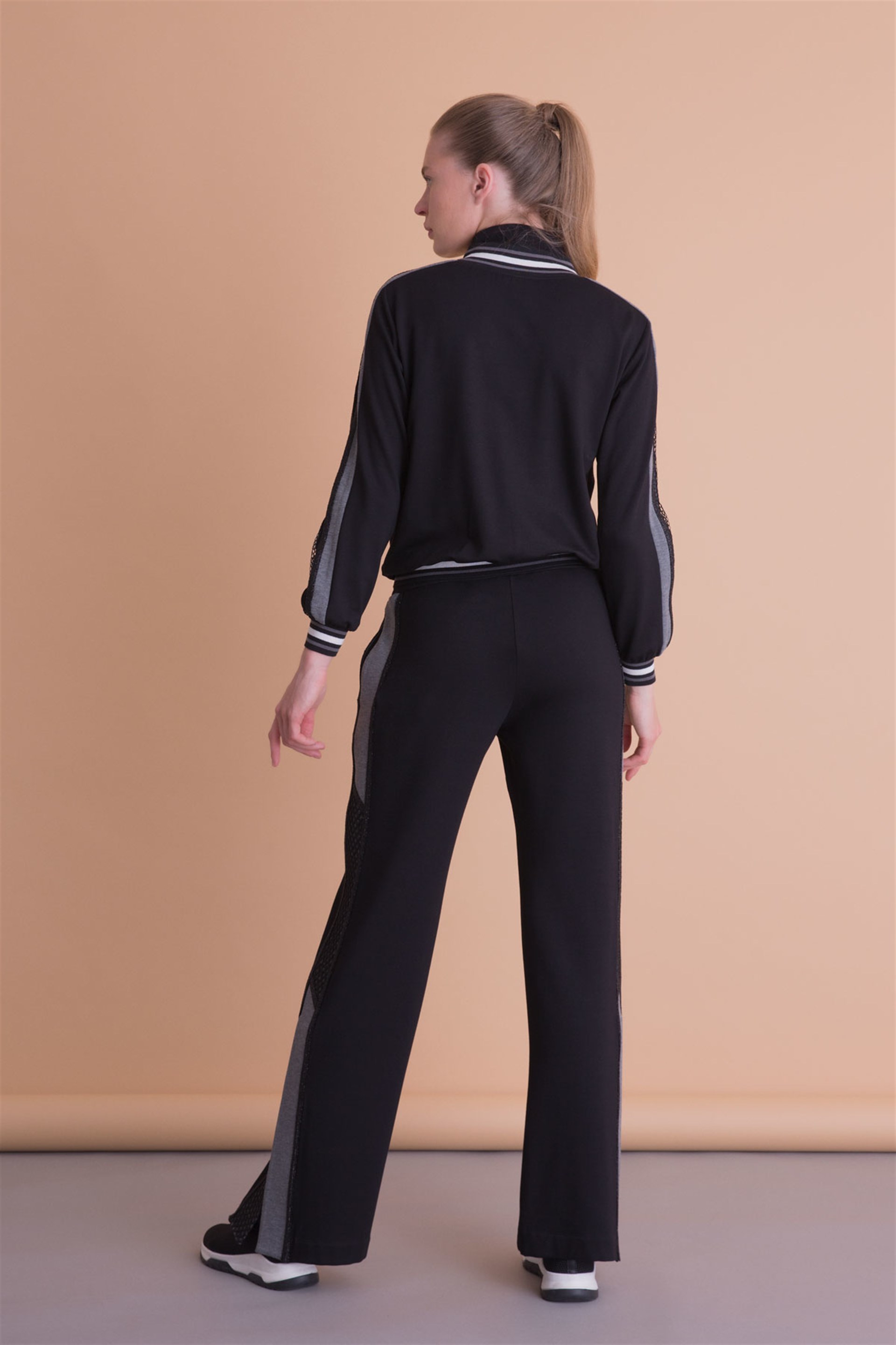 Mesh Stripe Detailed Zippered Black Sweatshirt