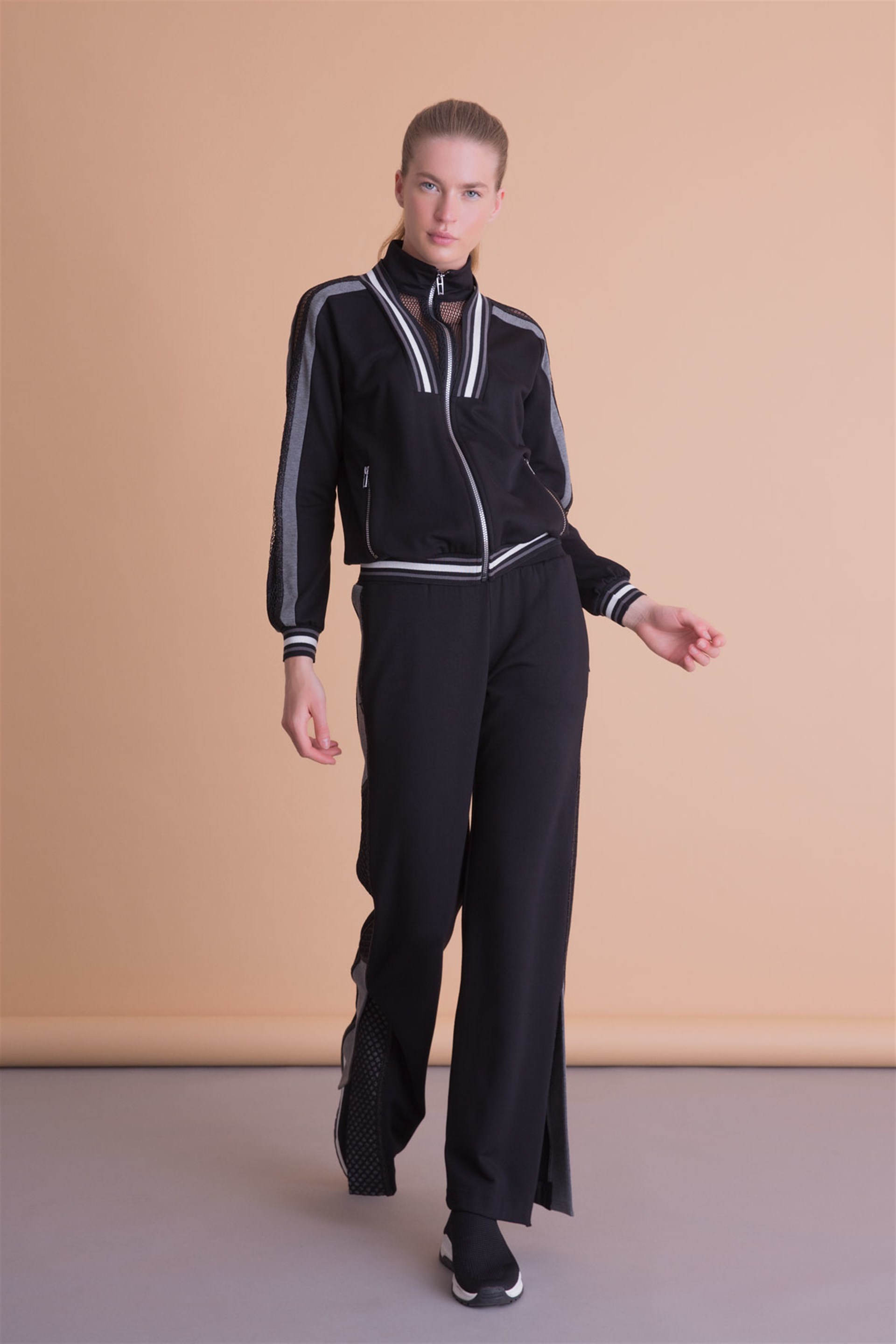 Mesh Stripe Detailed Zippered Black Sweatshirt