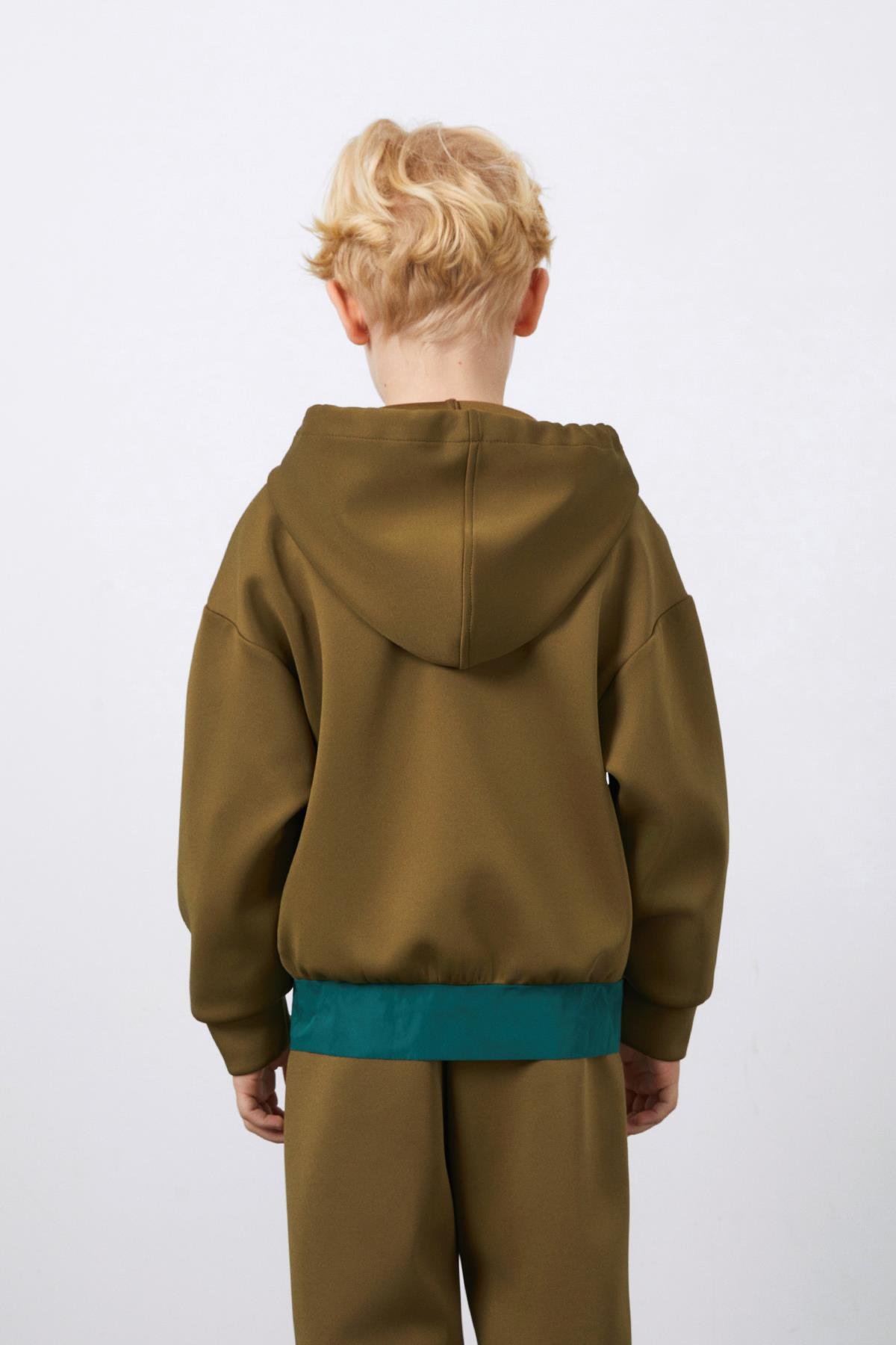 Garni Detaylı Fermuarlı Yeşil Erkek Çocuk Sweatshırt