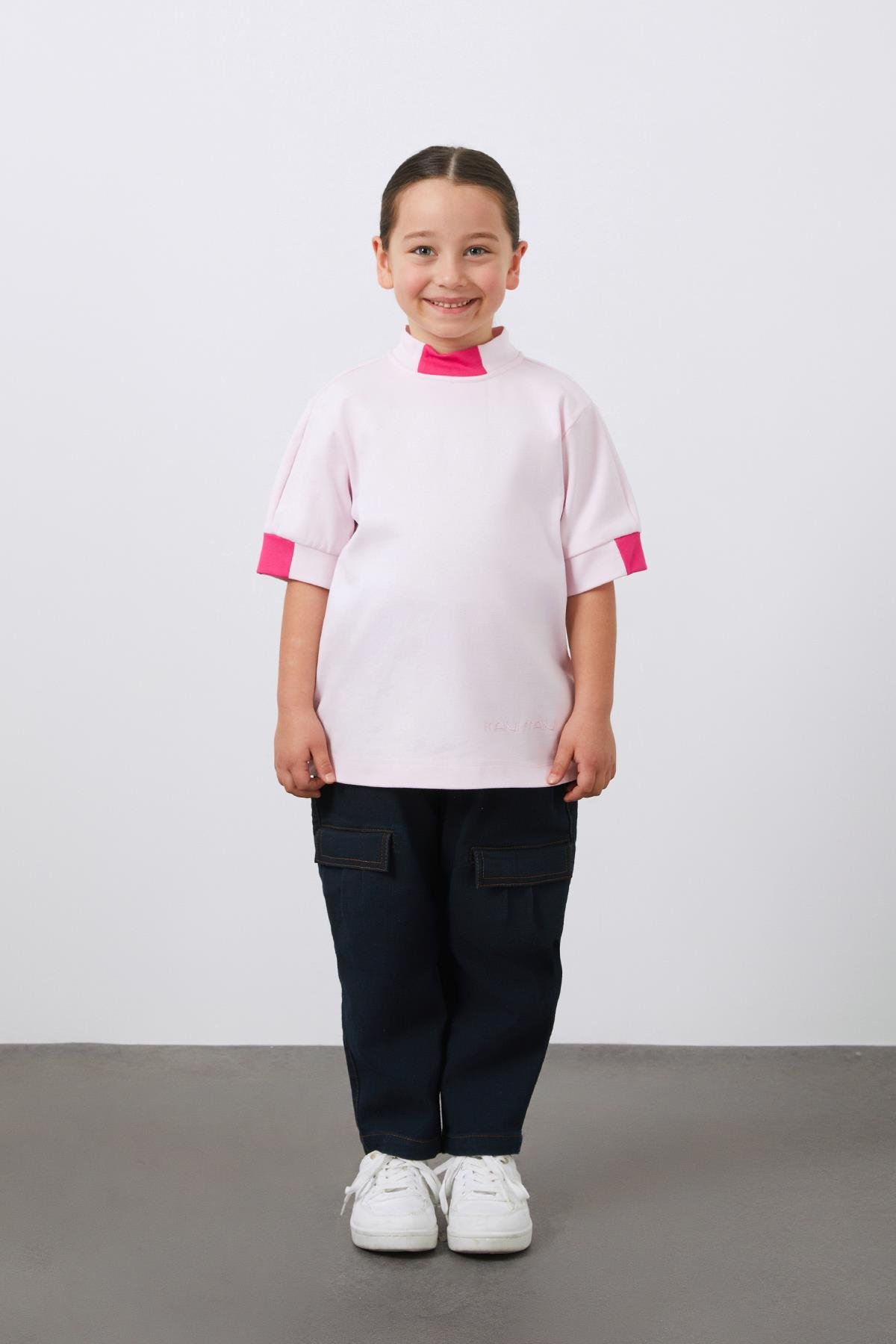 Garni Ve Nakış Detaylı Kız Çocuk Tshırt