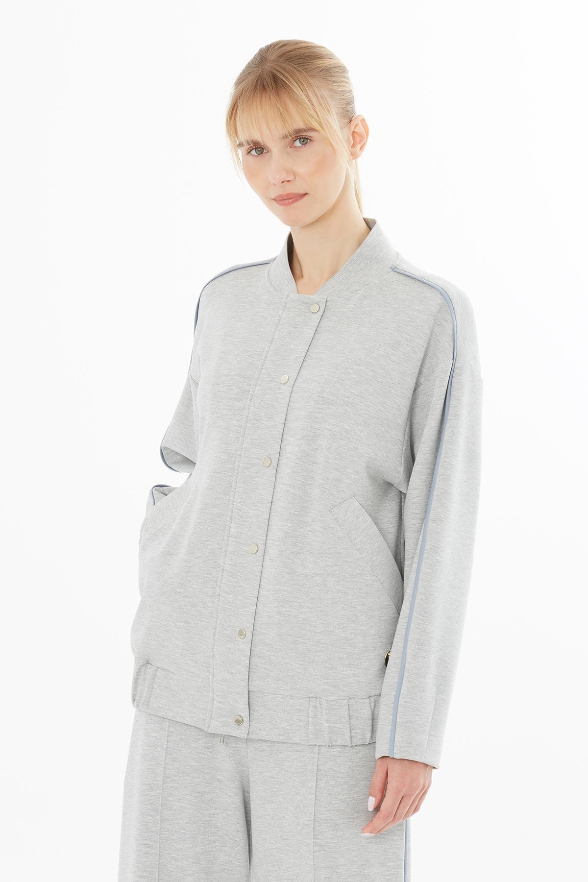Grey Jacket with Gizia Logo and Elastic Waist