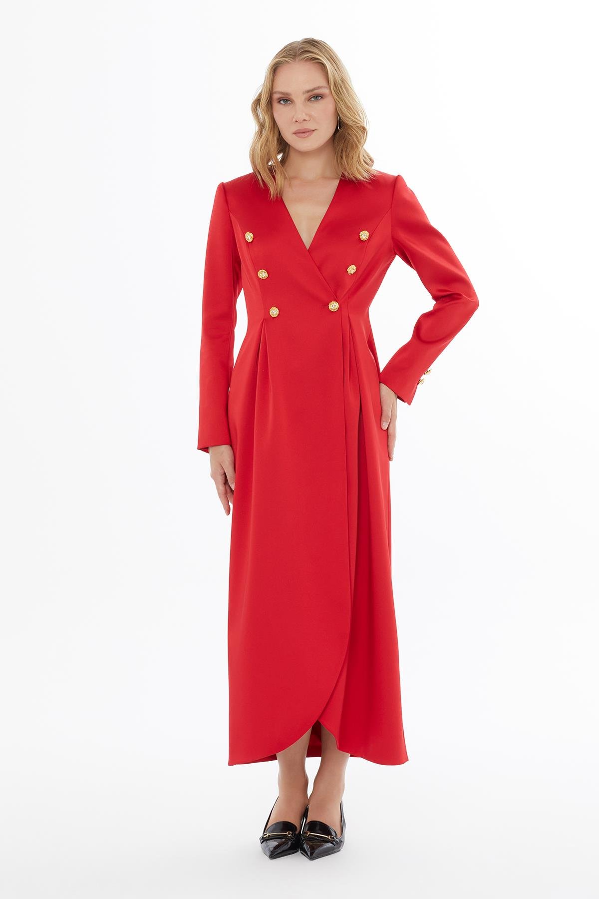 Gold Düğme Detaylı Uzun Kırmızı Elbise
