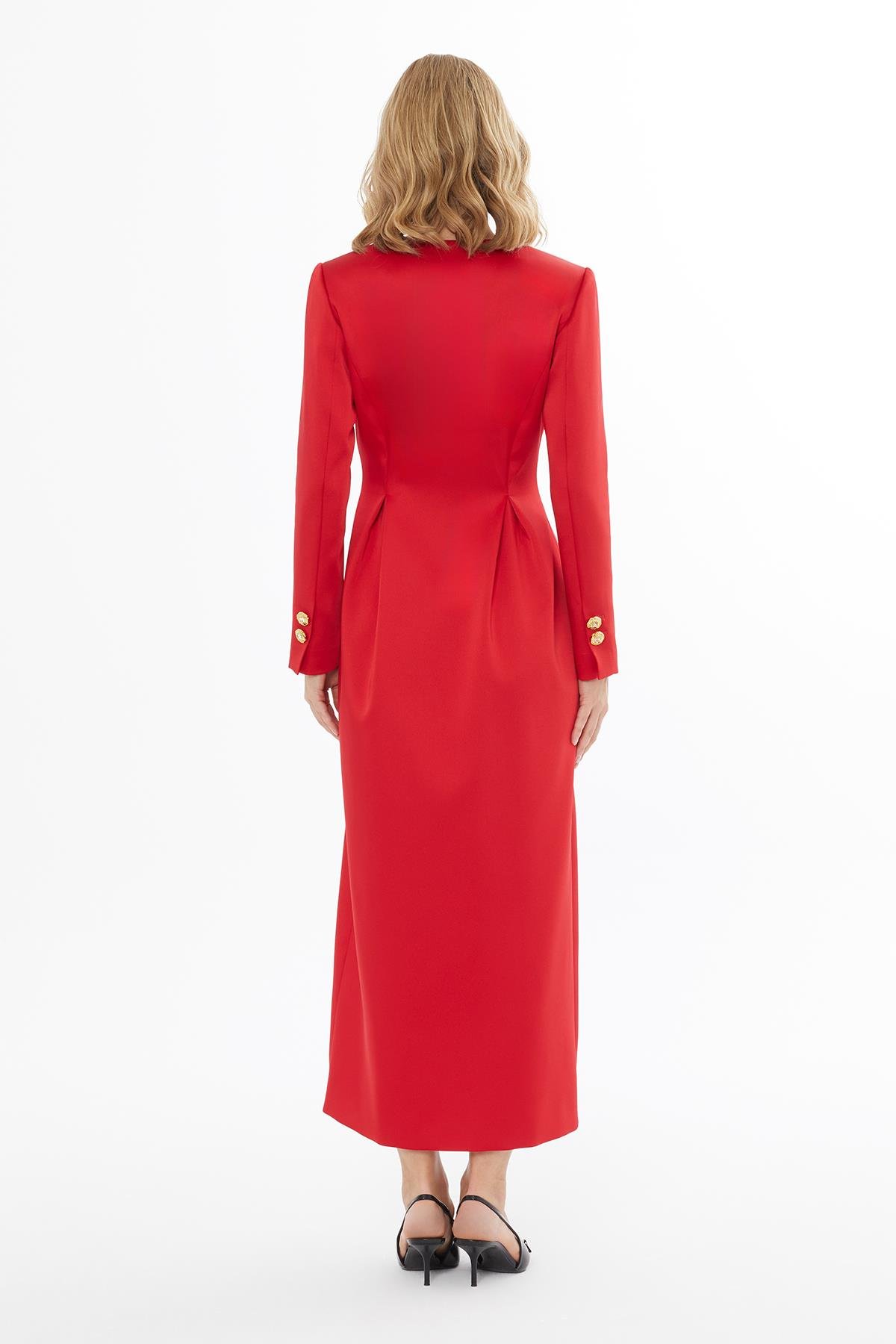 Gold Düğme Detaylı Uzun Kırmızı Elbise