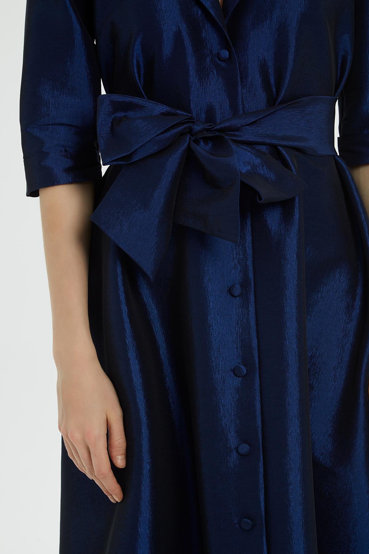 Gömlek Yaka Düğmeli Ve Bağlamalı Sak Mavisi Elbise