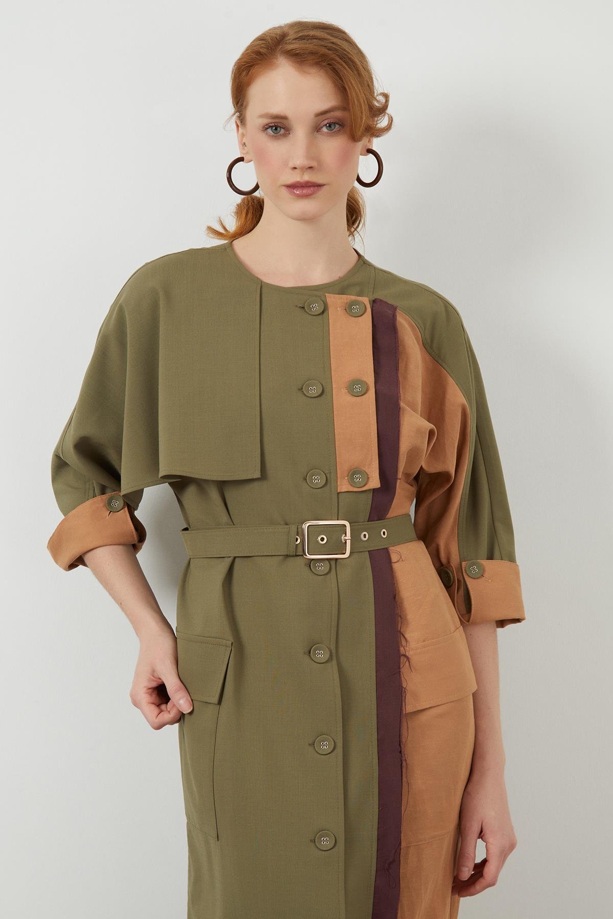 Gömlek Yakalı Kolu Etiket Detaylı Astarlı Yeşil Trençkot