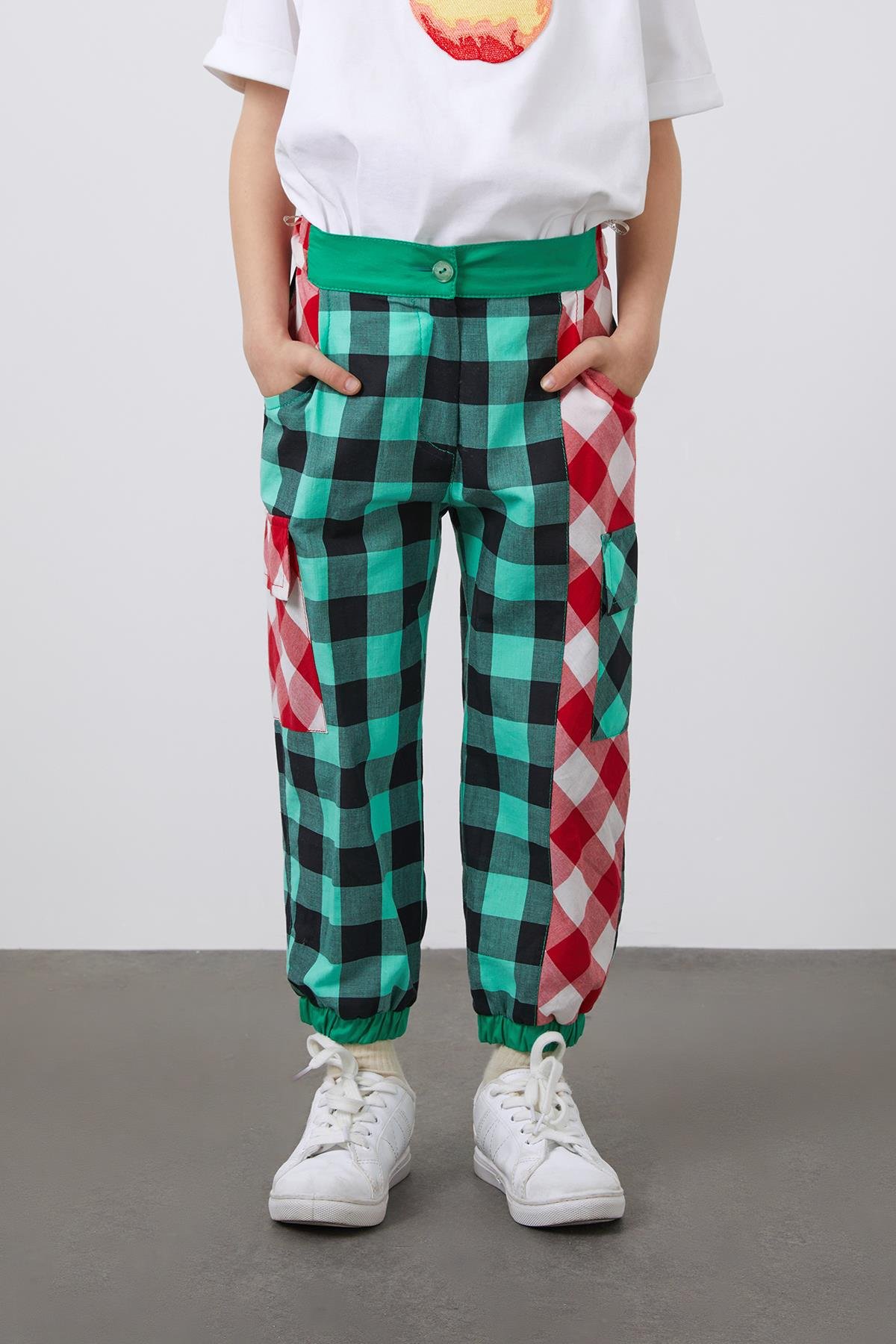 Girls' Velvet Trousers with Knitwear and Applique Detail