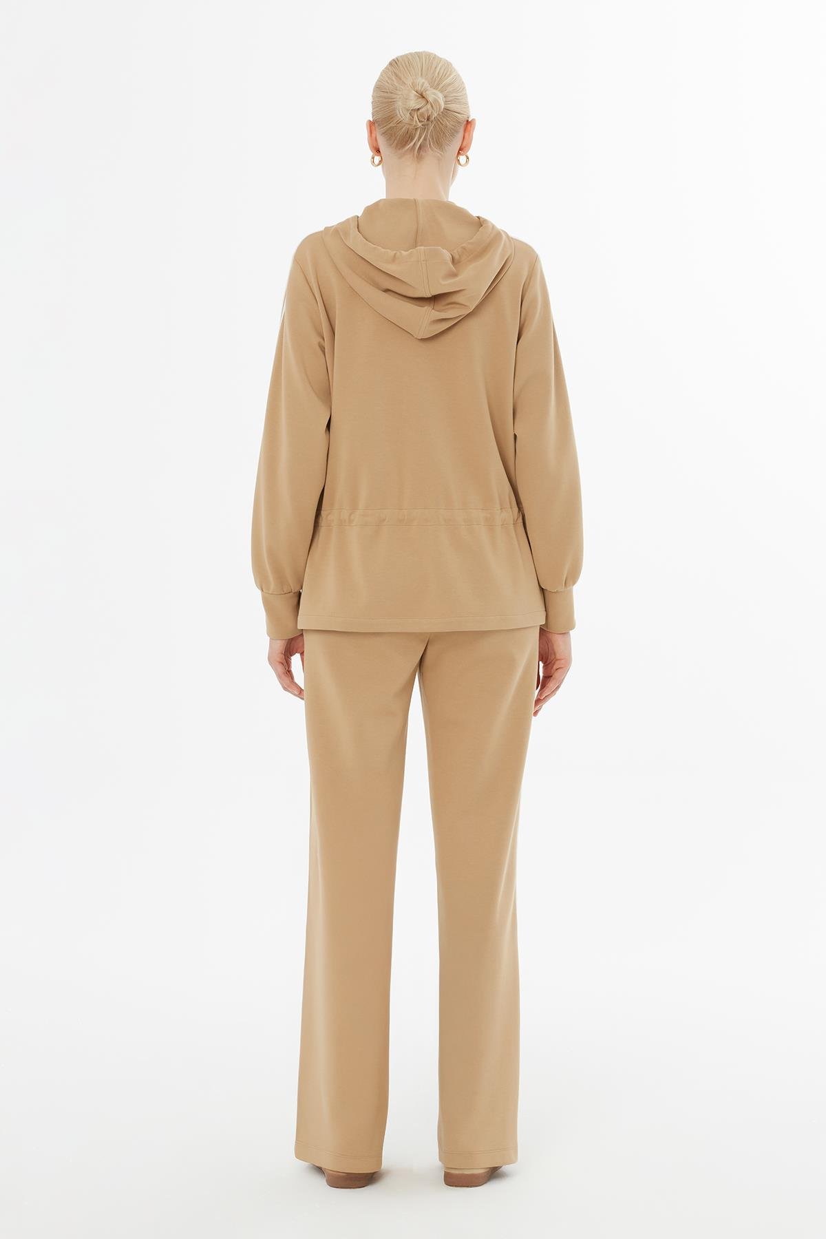 Kapuşonlu Bej Eşofman Takımı
