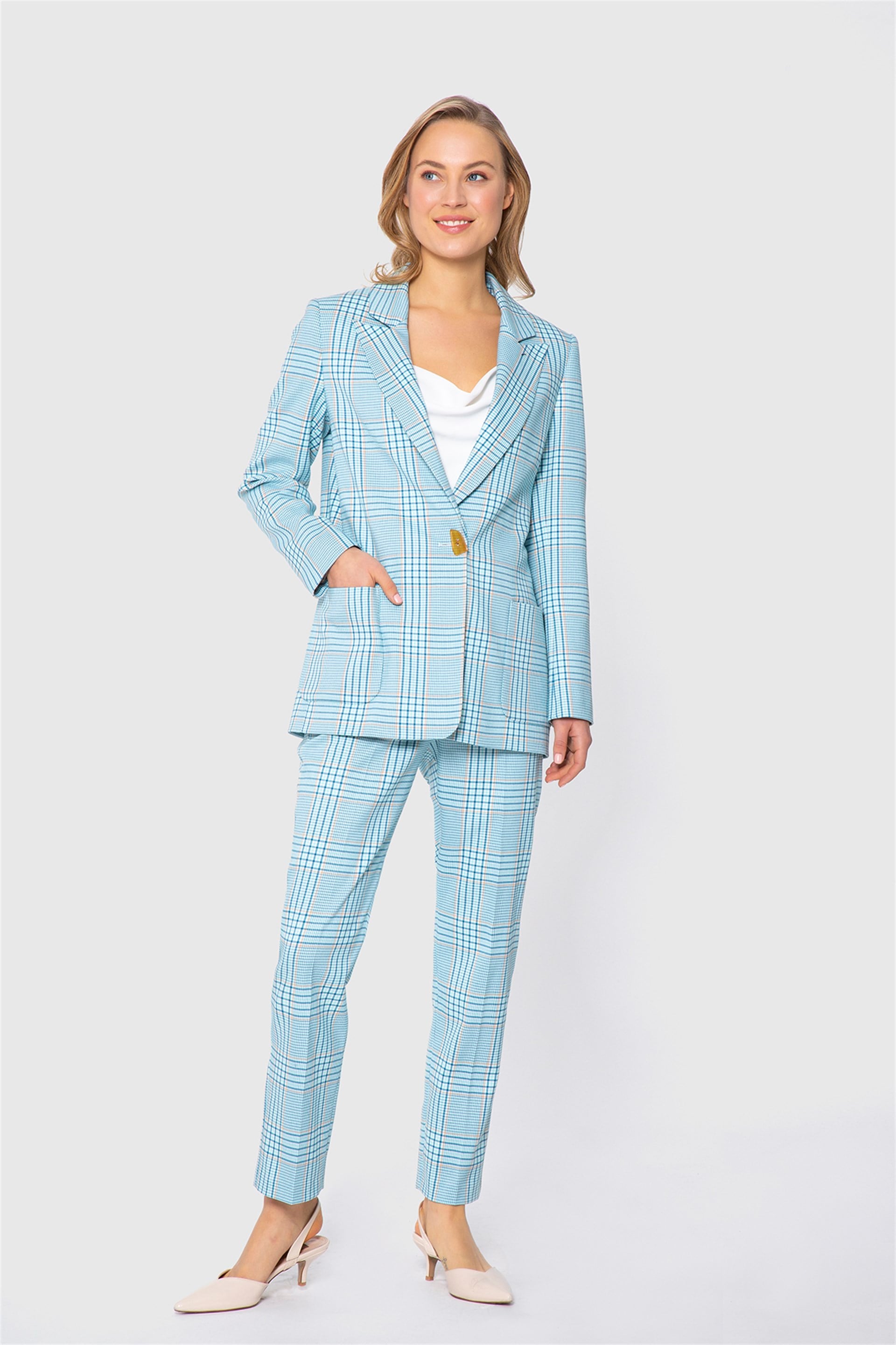 Square Pattern Striped Blue Suit