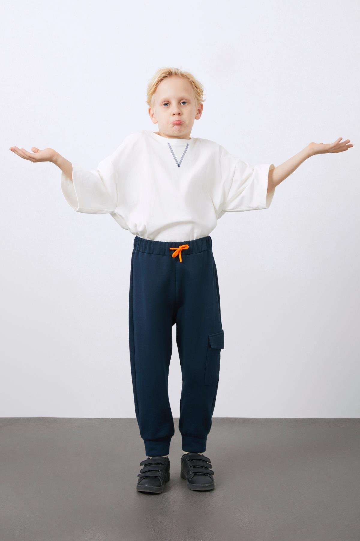 Kargo Cepli Lacivert Jogger Pantolon