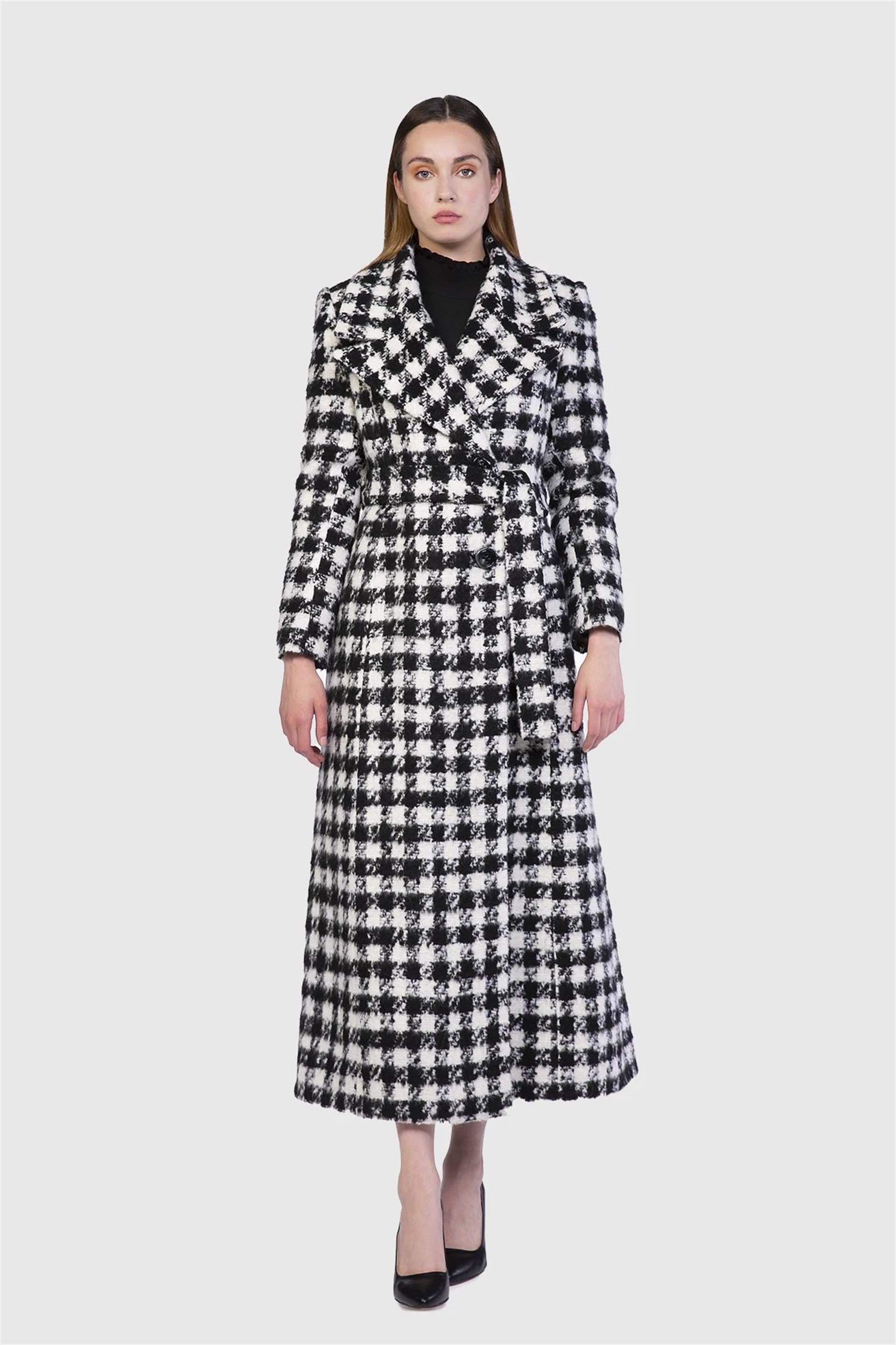 Crowbar Plaid Patterned Belted Long Black and White Coat