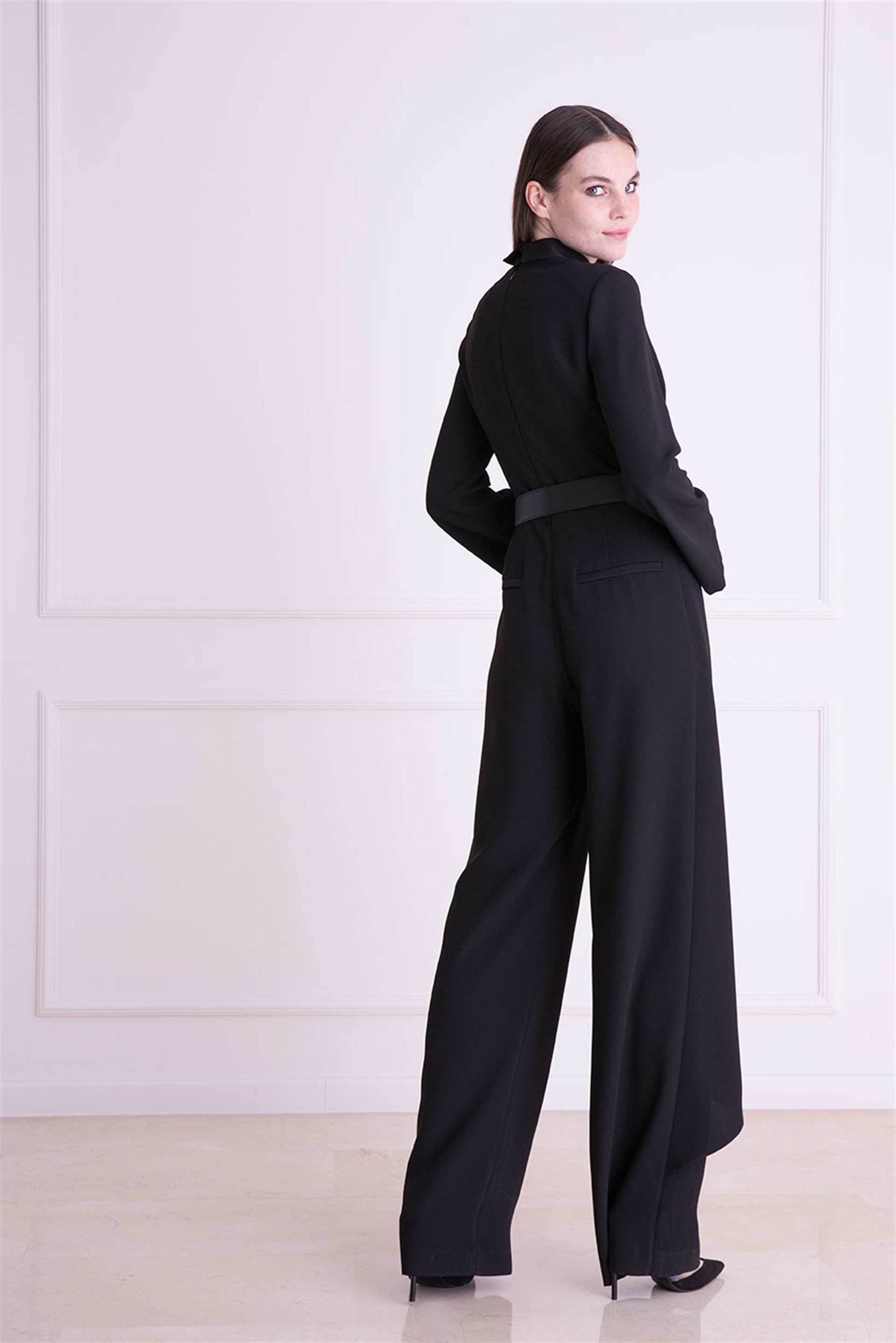 Belt Detailed Black Jumpsuit Dress