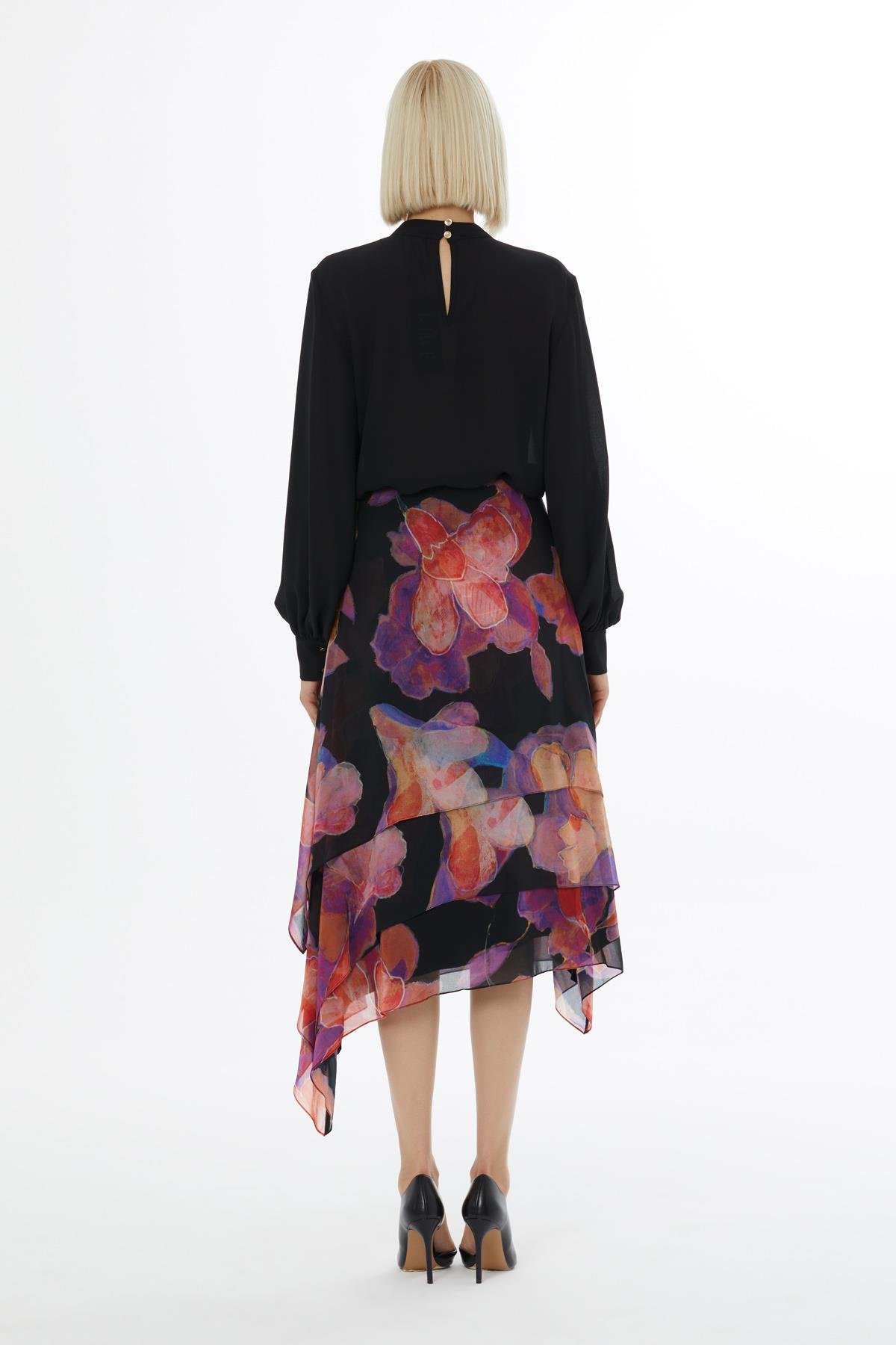 Contrast Colored Large Flower Pattern Asymmetric Cut Black Skirt