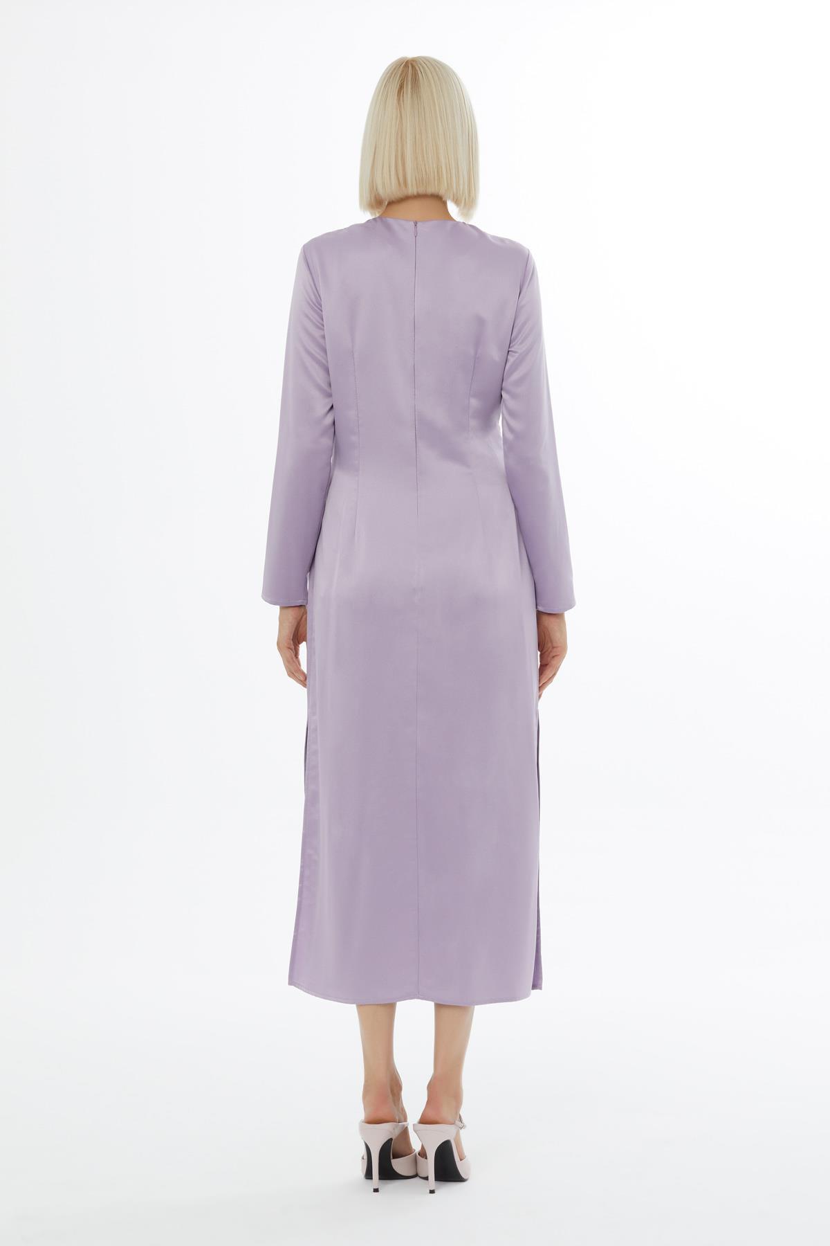 Kontrast Renkli Yandan Yırtmaçlı Midi Boy Haki Elbise