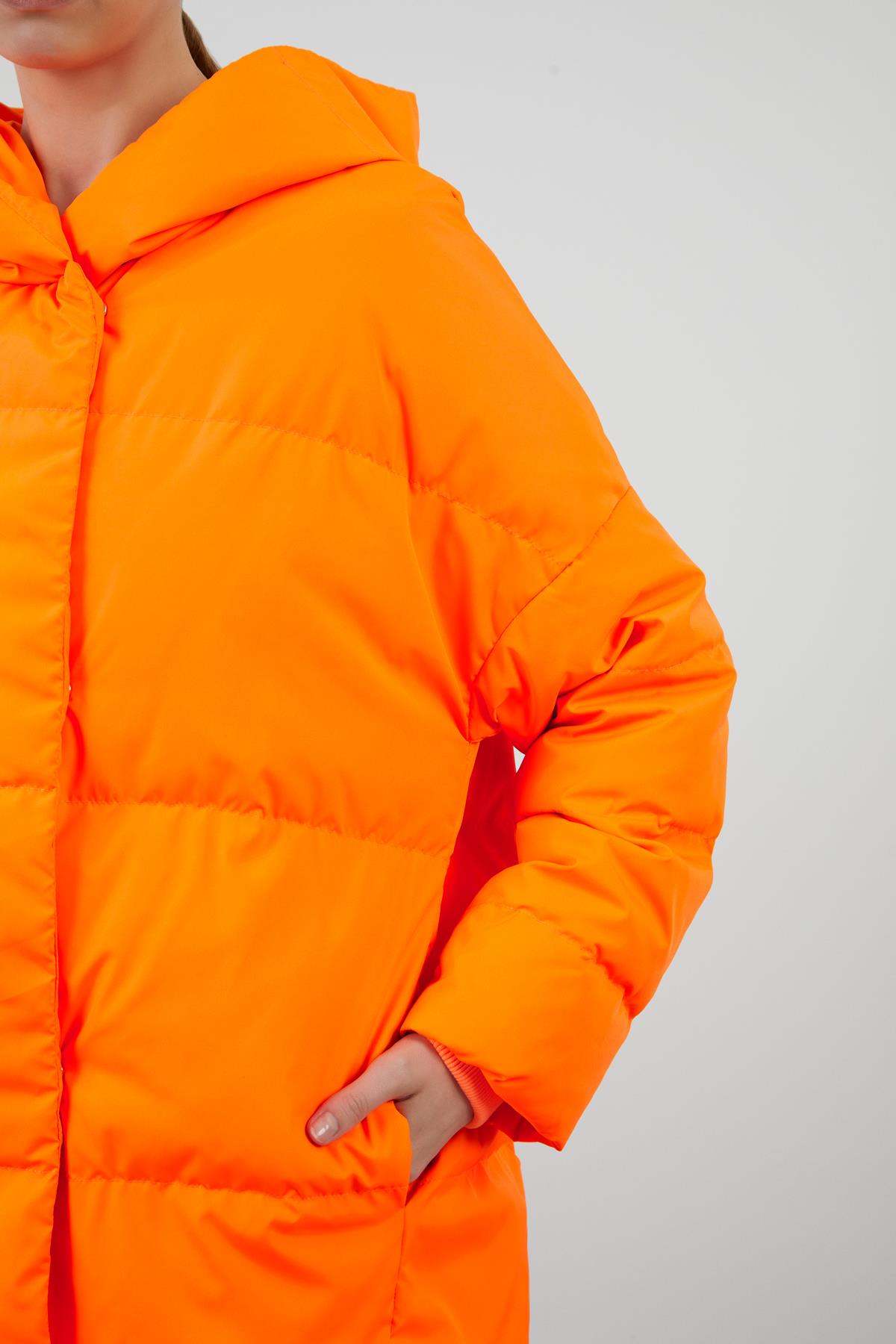 Kruvaze Kapama Oversıze Turuncu Şişme Mont