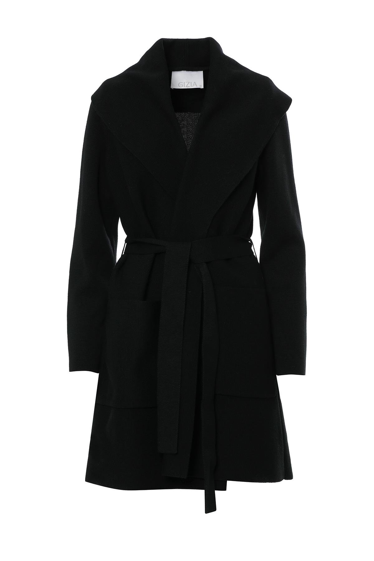 Kuşaklı Siyah Kaban