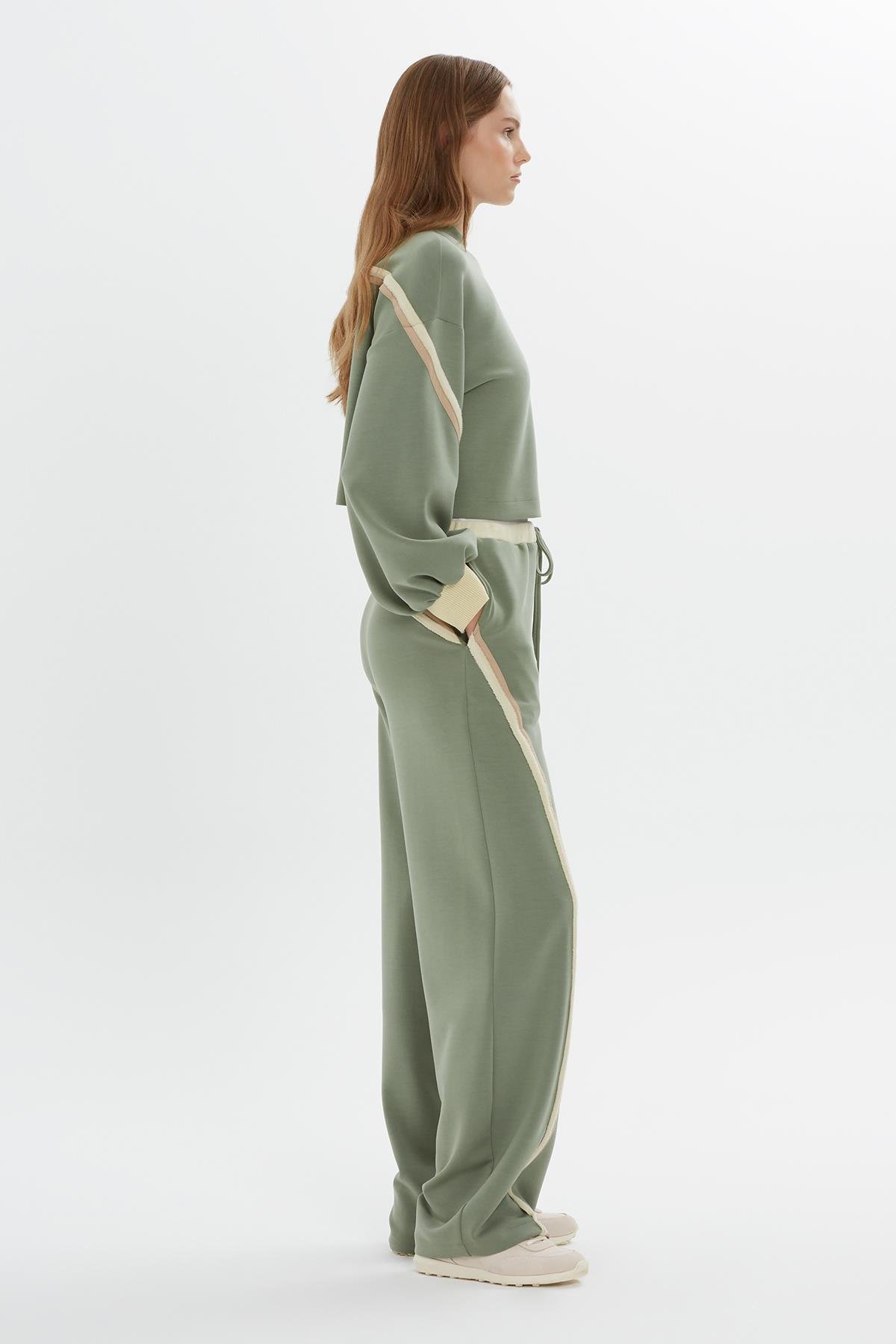 M2K033 GIZIA SWEATSHIRT