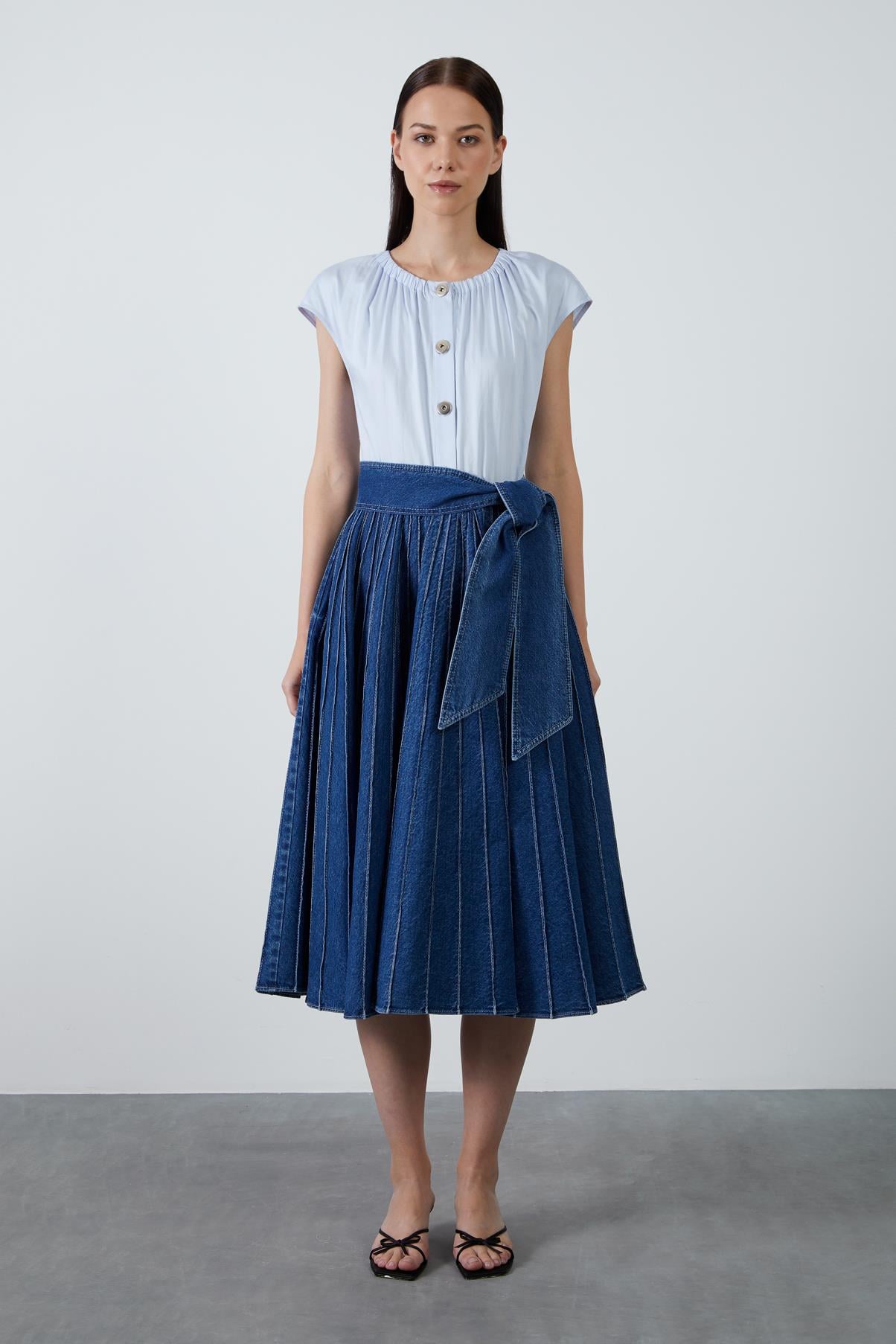M5J001 GIZIA ELBISE