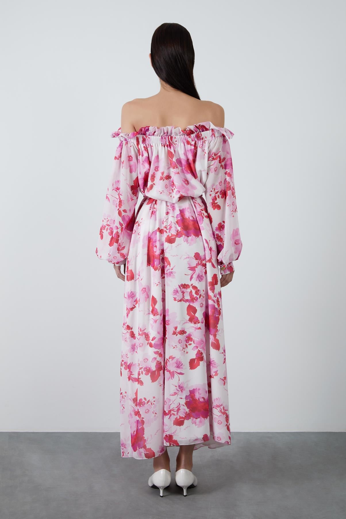 M5J023 GIZIA ELBISE