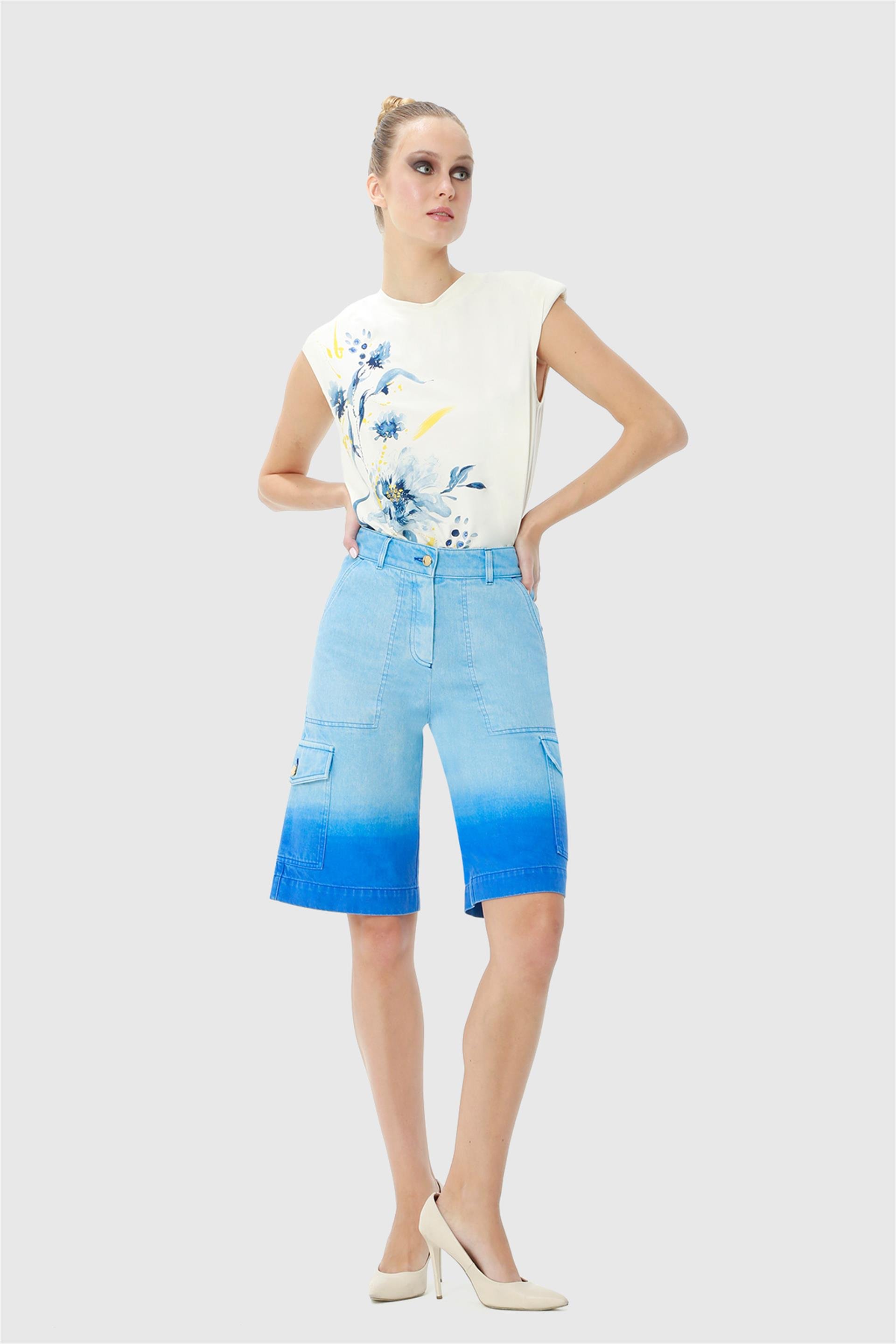 Mavi Batik Yıkamalı Cep Detaylı Kot Kargo Şort