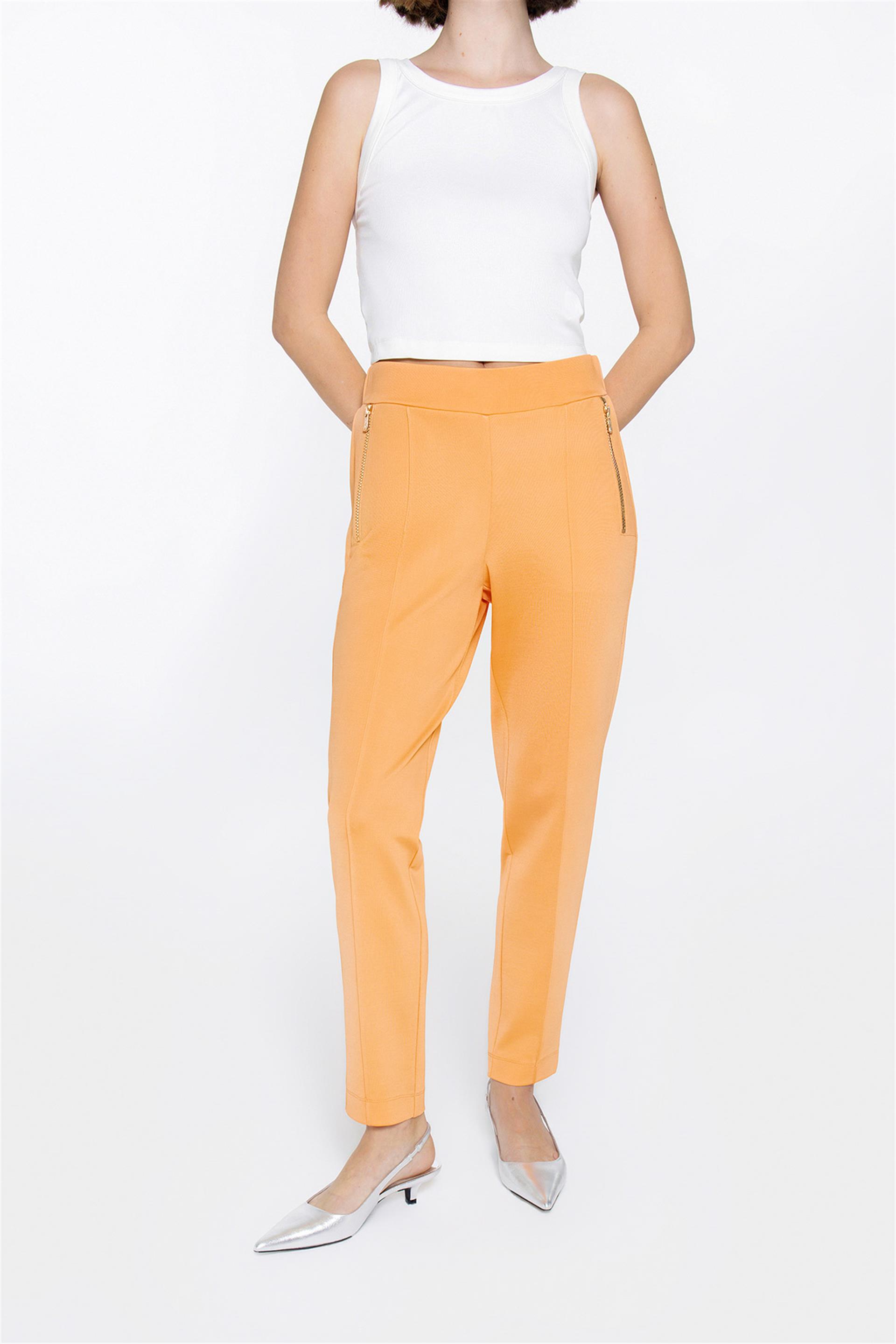 Metal Fermuar Detaylı Beli Lastikli Siyah Pantolon