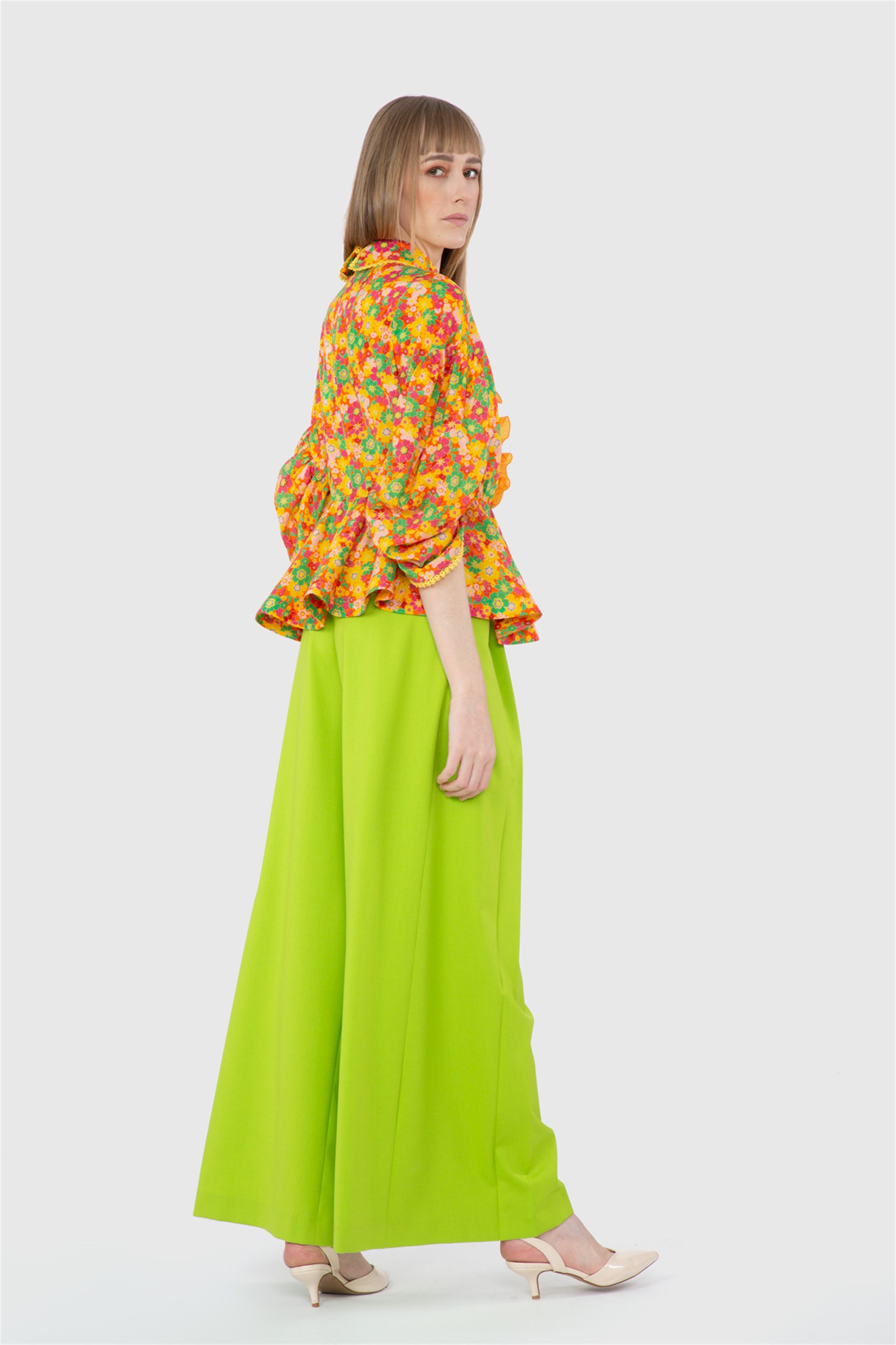 Pleated Low-Sleeve Poplin Orange Blouse With Tiny Lace Trim