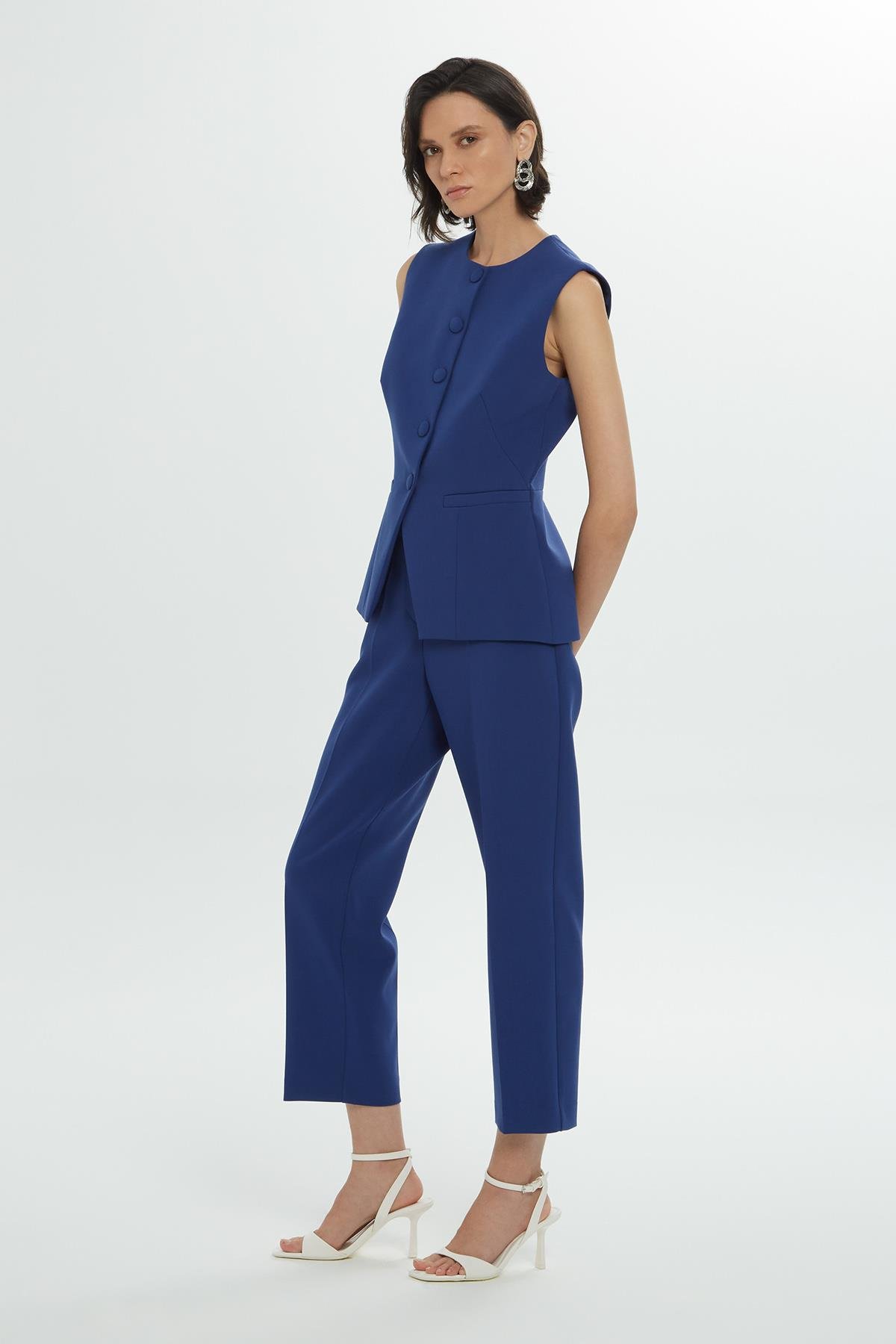 Mono Kapamalı Astarlı Kadın Lacivert Dokuma Yelek