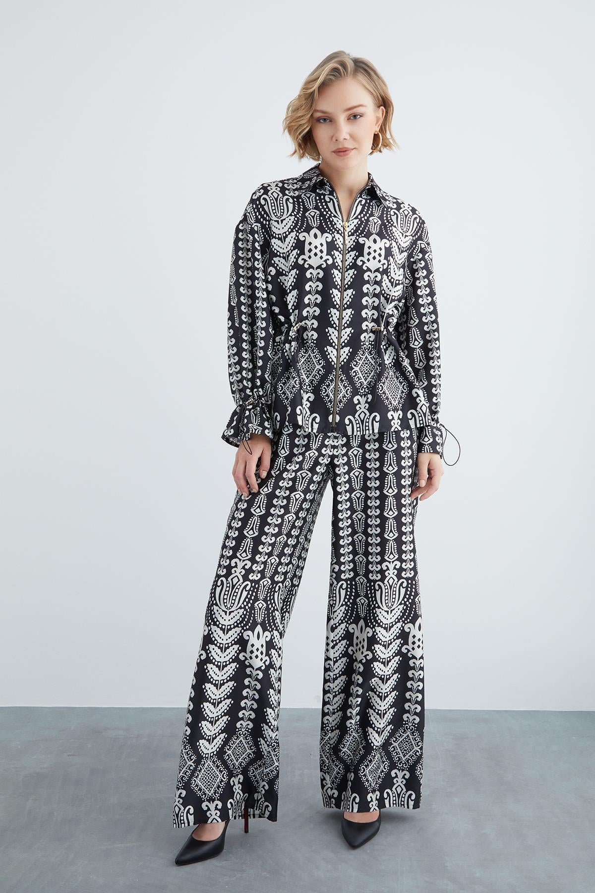 Front Zippered Black Pajama Set