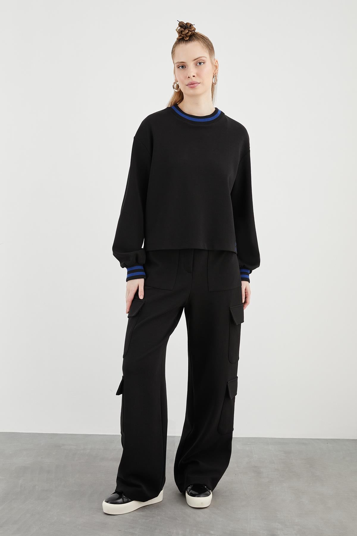 Ribbed Shawl Pattern Side Print Cargo Pants Comfort Fit Black Tracksuit Set
