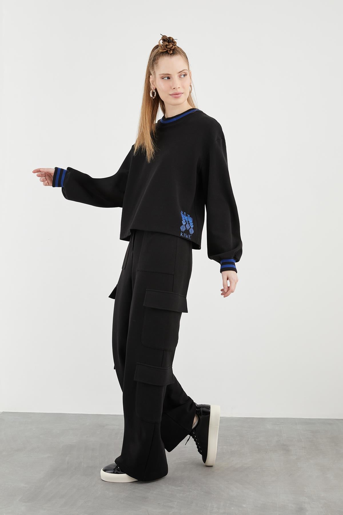 Ribbed Shawl Pattern Side Print Cargo Pants Comfort Fit Black Tracksuit Set