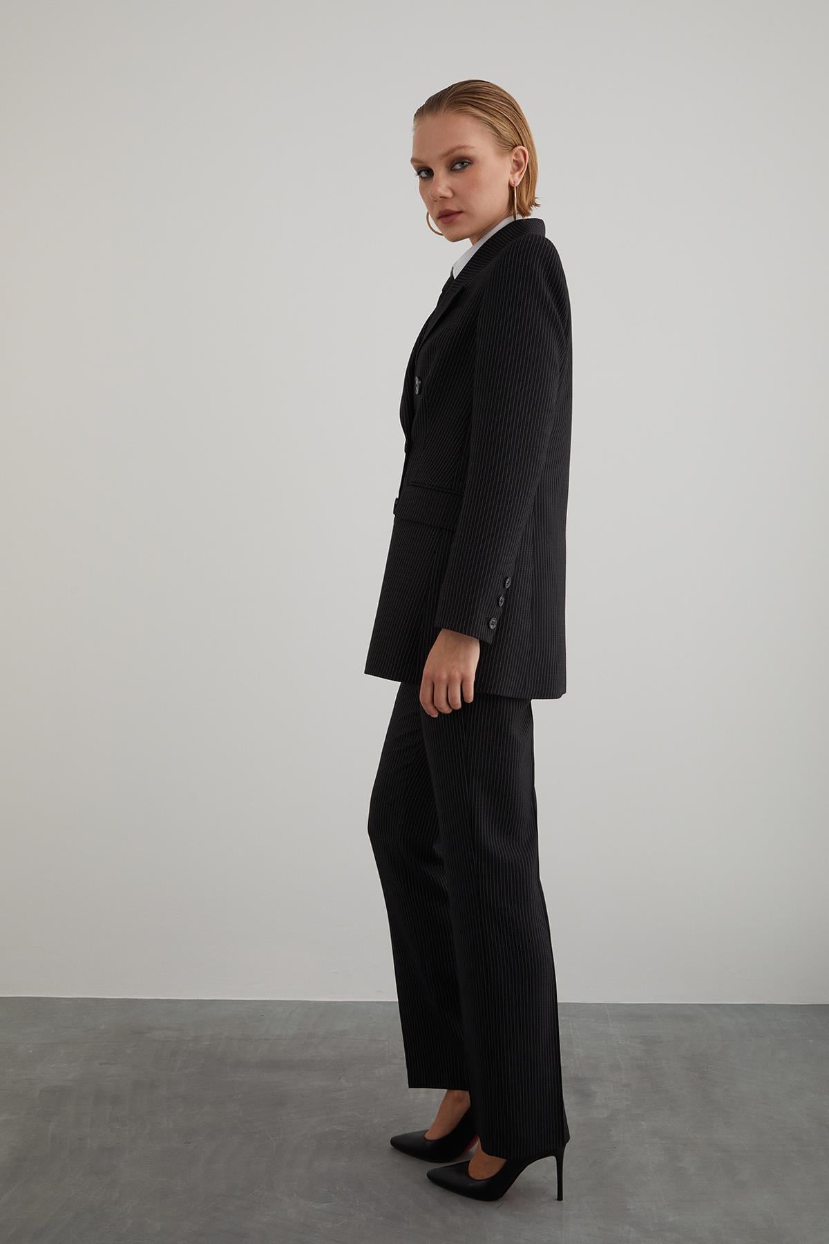 MTKI302 GIZIA TAKIM