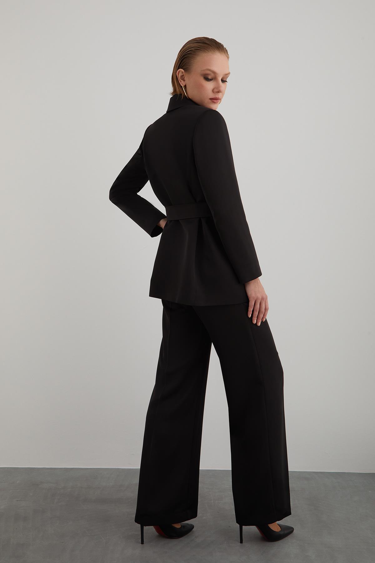 MTKI322 GIZIA TAKIM
