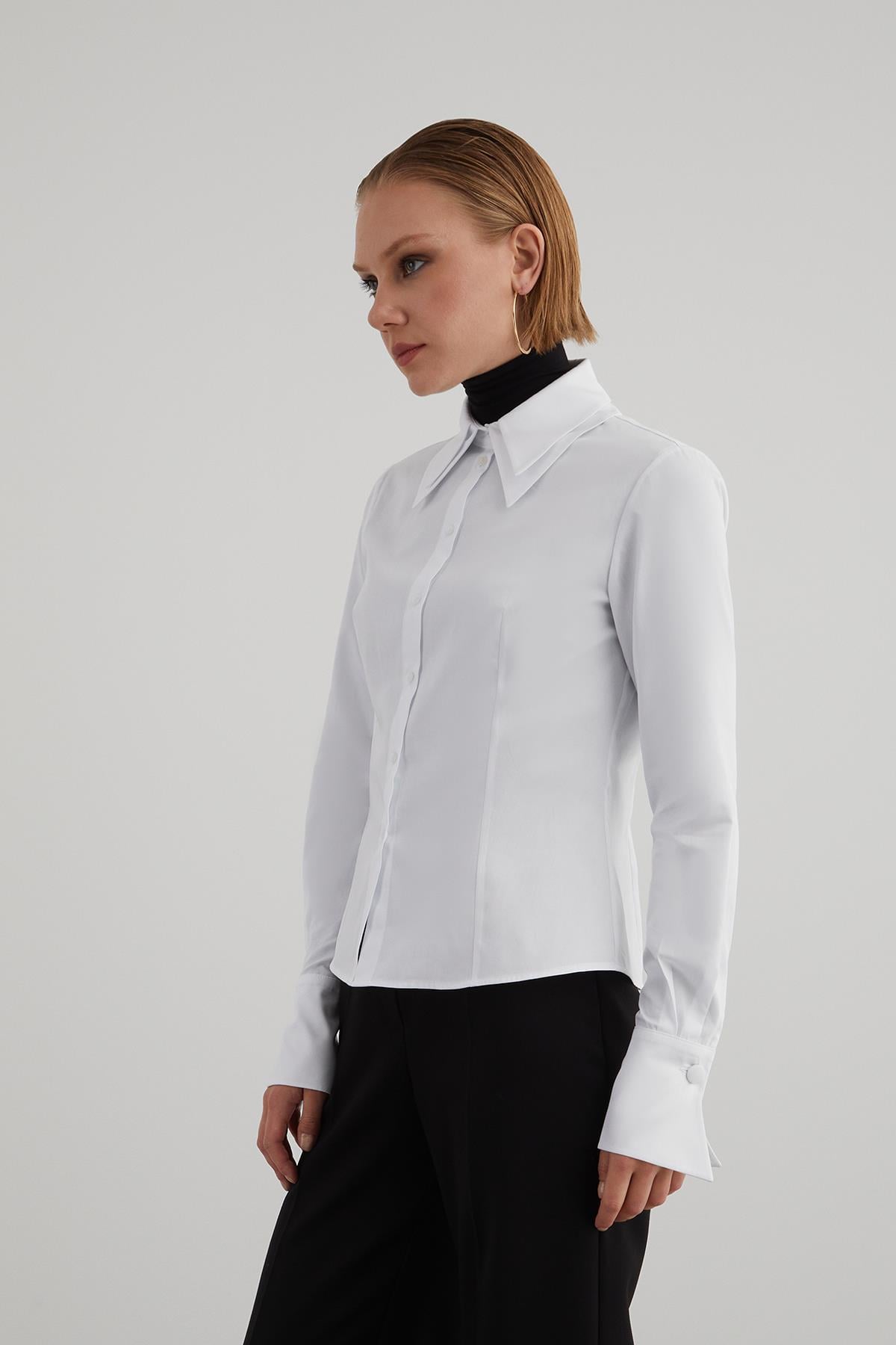 Double-Layered Collar Detail Triangular-Cuffed Fitted Stretch Cotton Poplin Shirt
