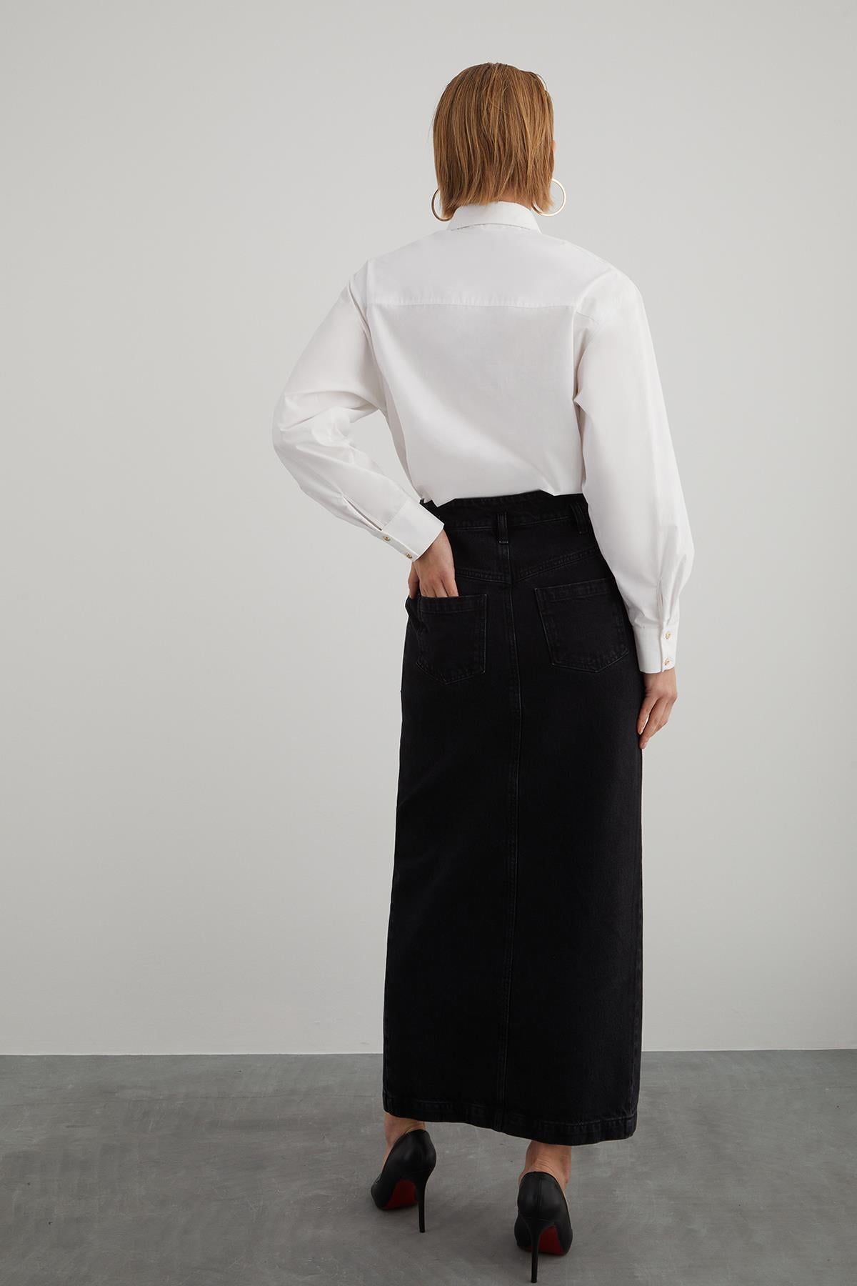 High Waist Front Slit Detail Black Denim Skirt