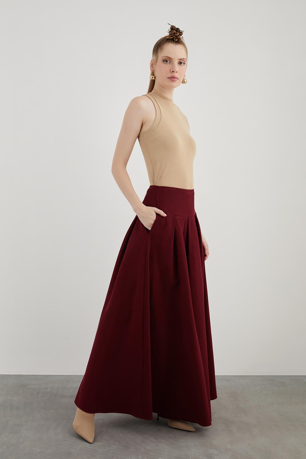 High-Waisted Wide Pleated Side Pocket Long Red Skirt