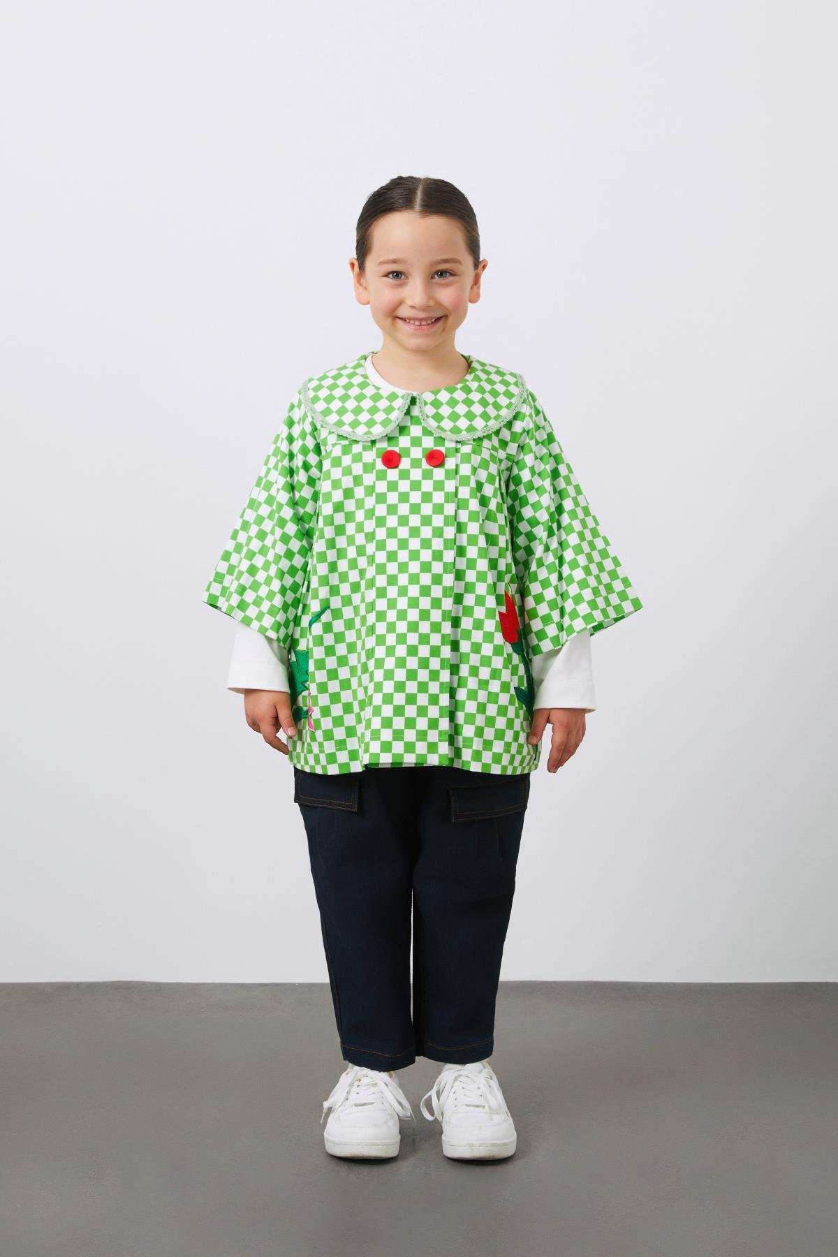 Nakış Detaylı Bebe Yaka Yeşil Kız Çocuk Koton Ceket