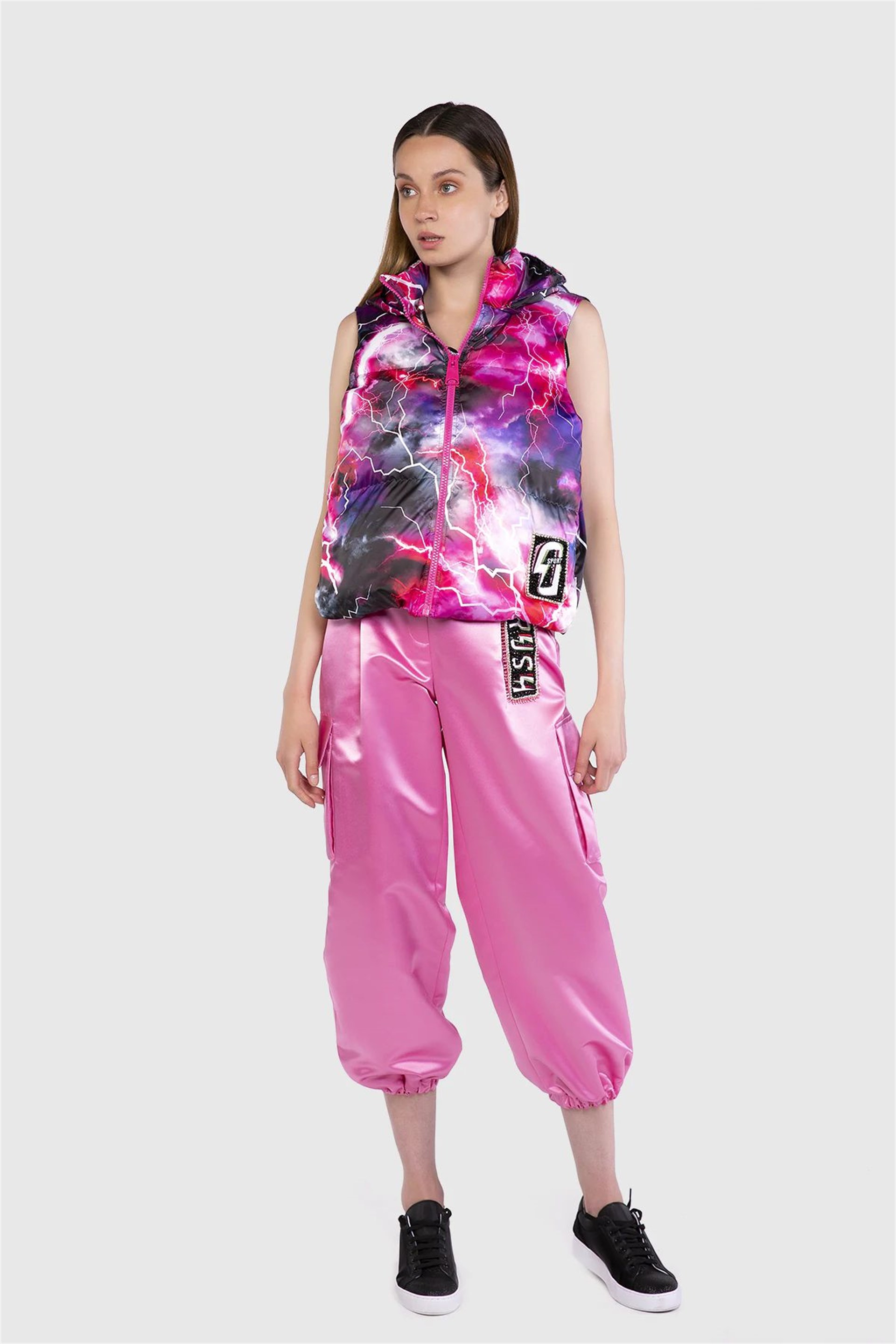 Embroidery Detailed Patterned Green Inflatable Vest