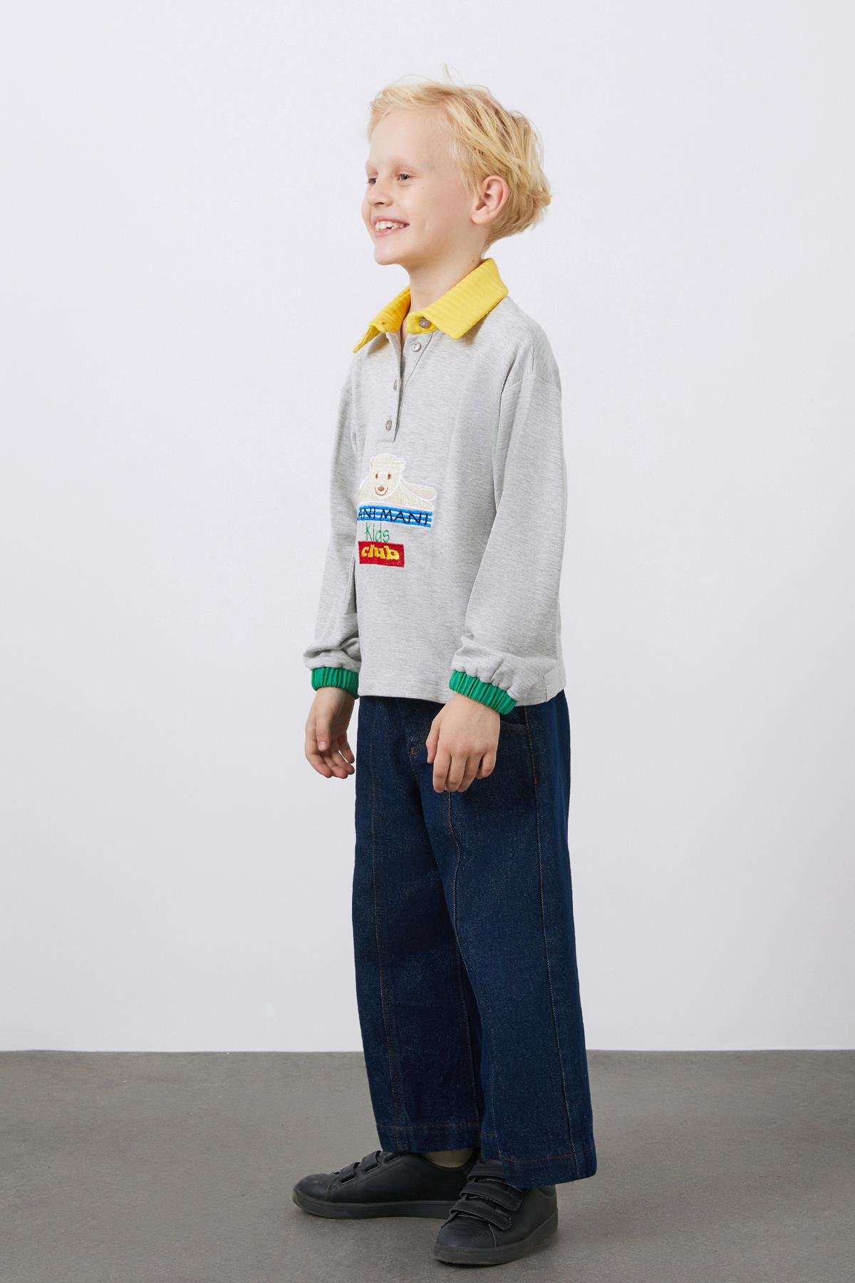 Nakış Detaylı Gömlek Yaka Gri Erkek Çocuk Sweatshirt