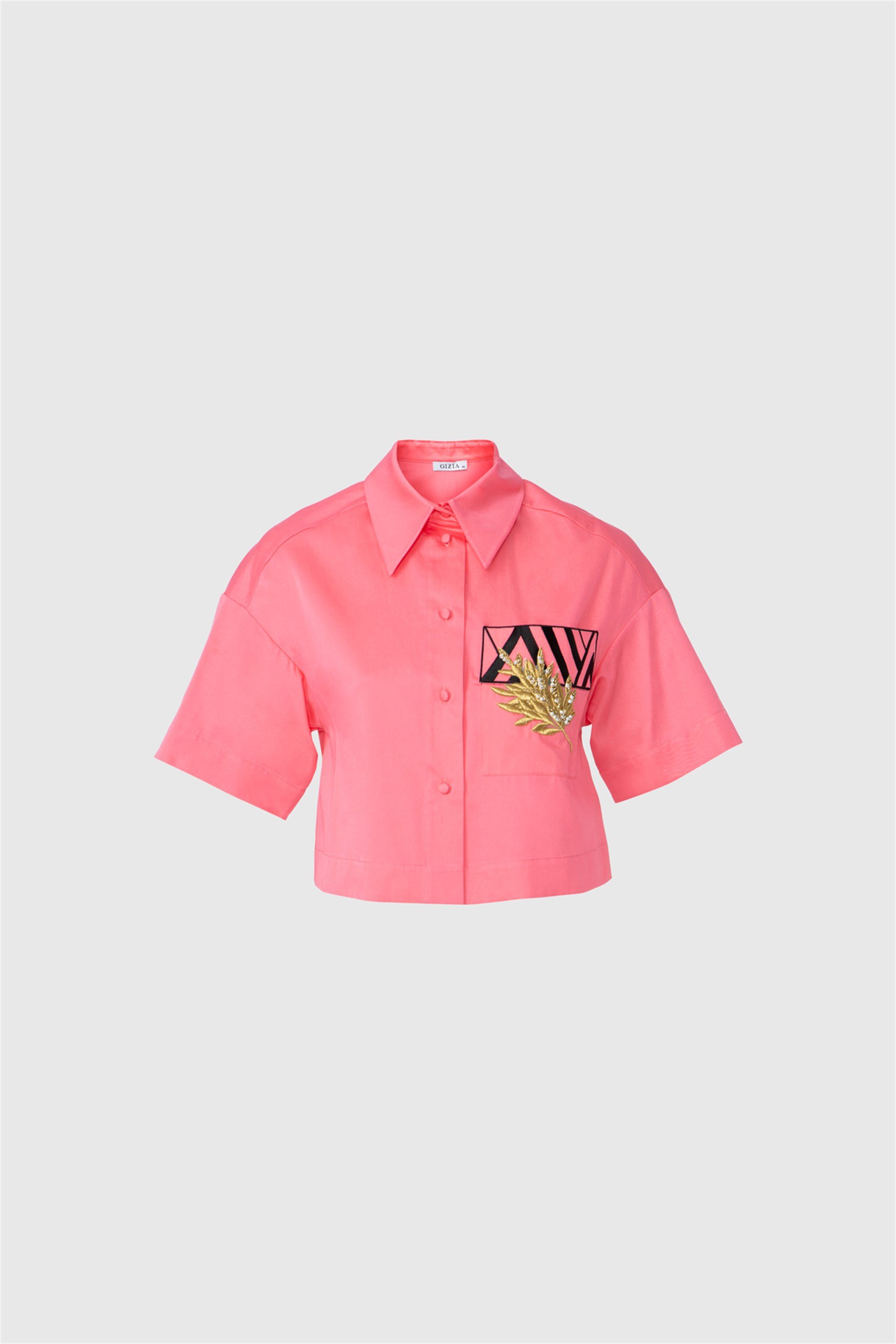 Embroidery Detailed Pocket Crop Red Shirt