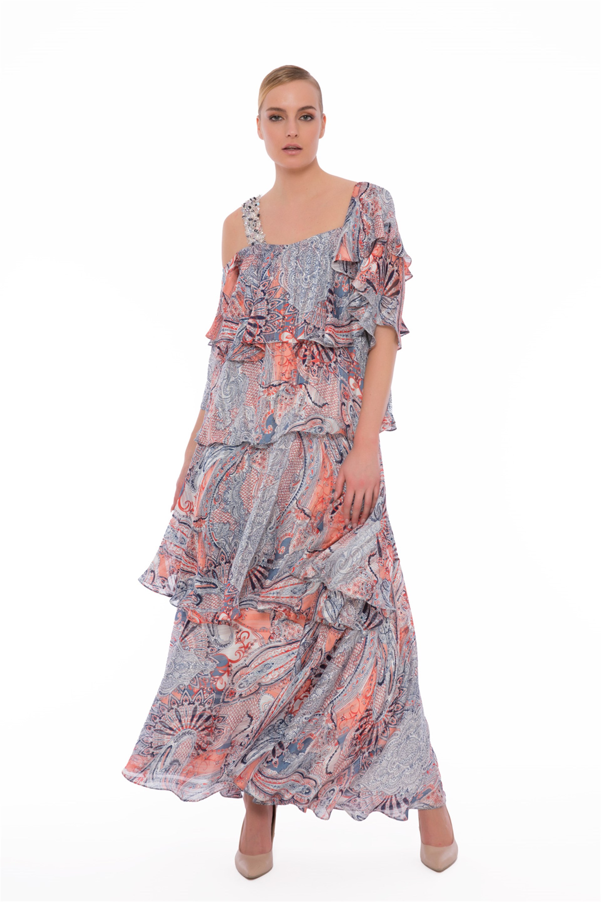Omuz Askısı İşlemeli Off Shoulder Katlı Desenli Kırmızı Şifon Elbise